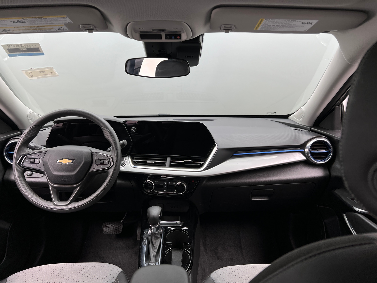 Thumbnail: 2025 Chevrolet Trax - 3