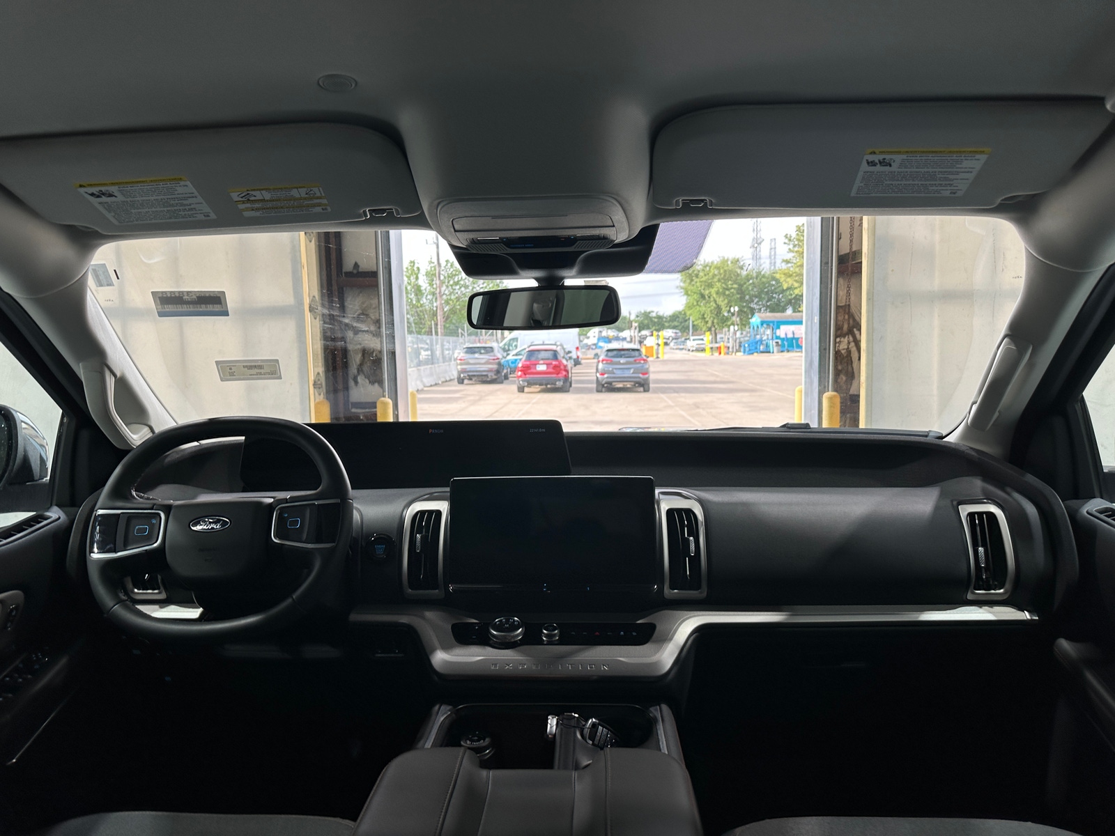 Thumbnail: 2025 Ford Expedition MAX - 3