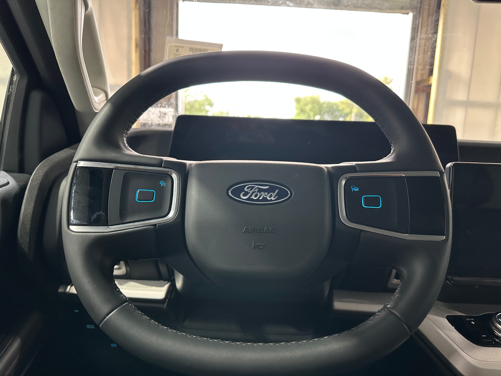 Thumbnail: 2025 Ford Expedition MAX - 5