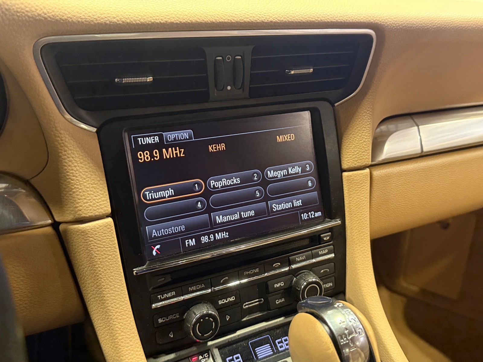 Thumbnail: 2014 Porsche 911 - 3