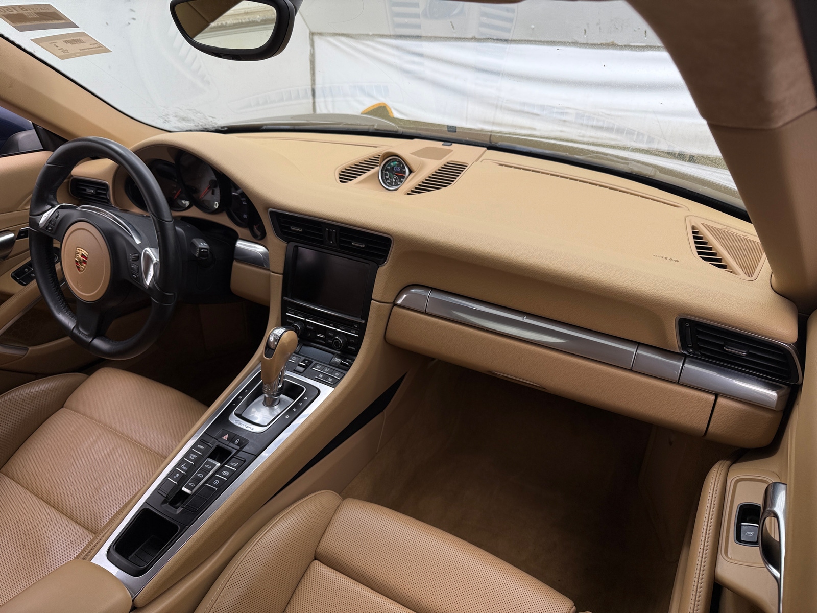 Thumbnail: 2014 Porsche 911 - 2