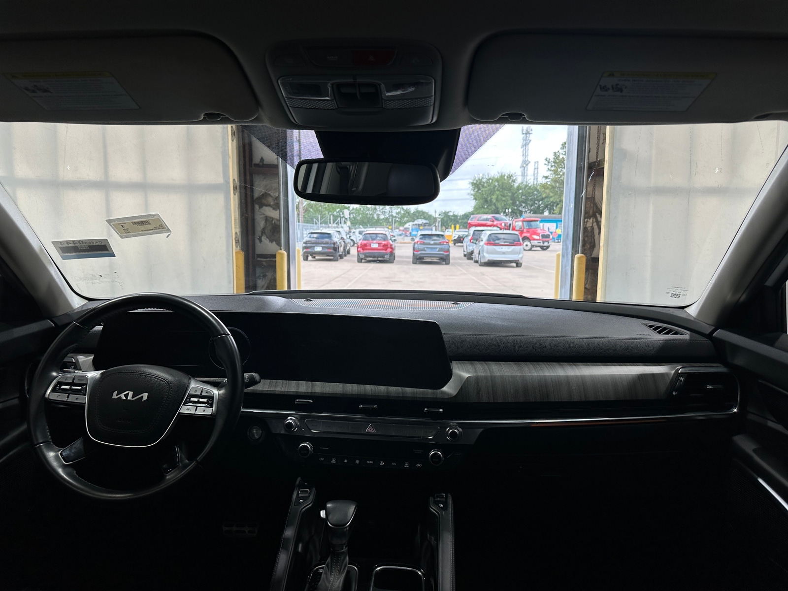 Thumbnail: 2023 Kia Telluride - 2