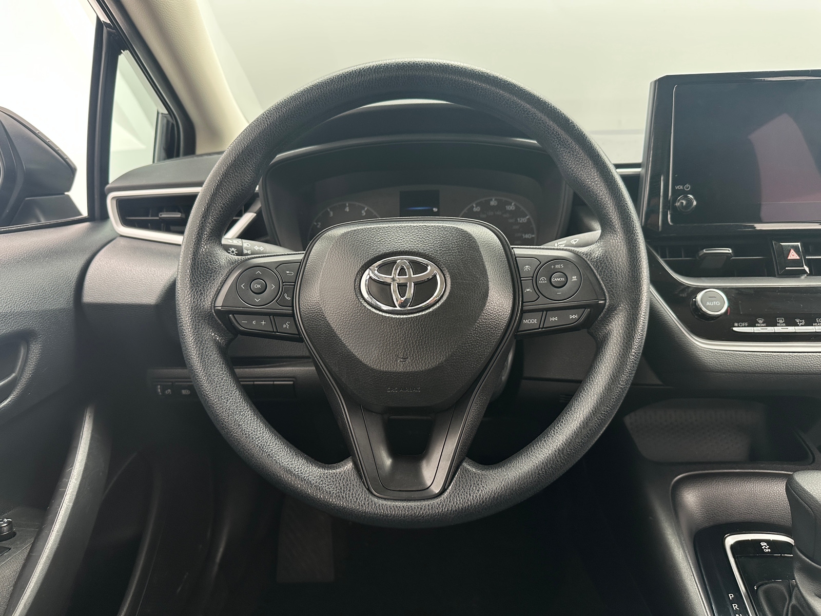 Thumbnail: 2025 Toyota Corolla - 5