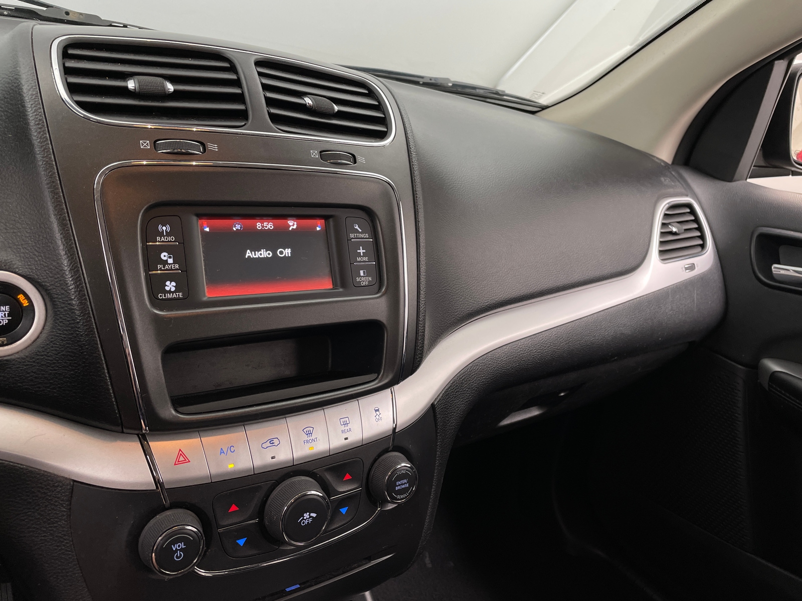 Thumbnail: 2019 Dodge Journey - 4