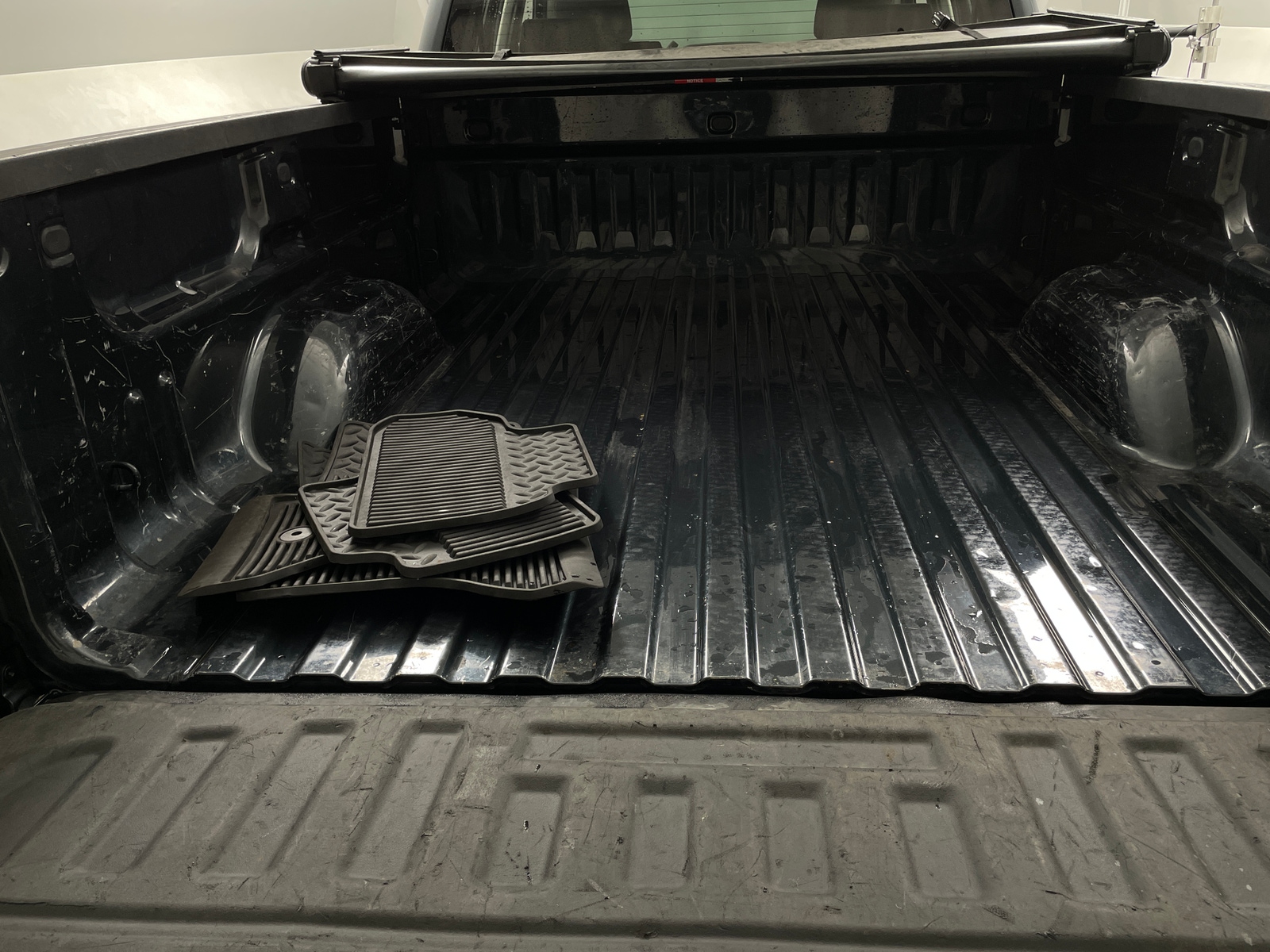 Thumbnail: 2017 Chevrolet Silverado 1500 - 7