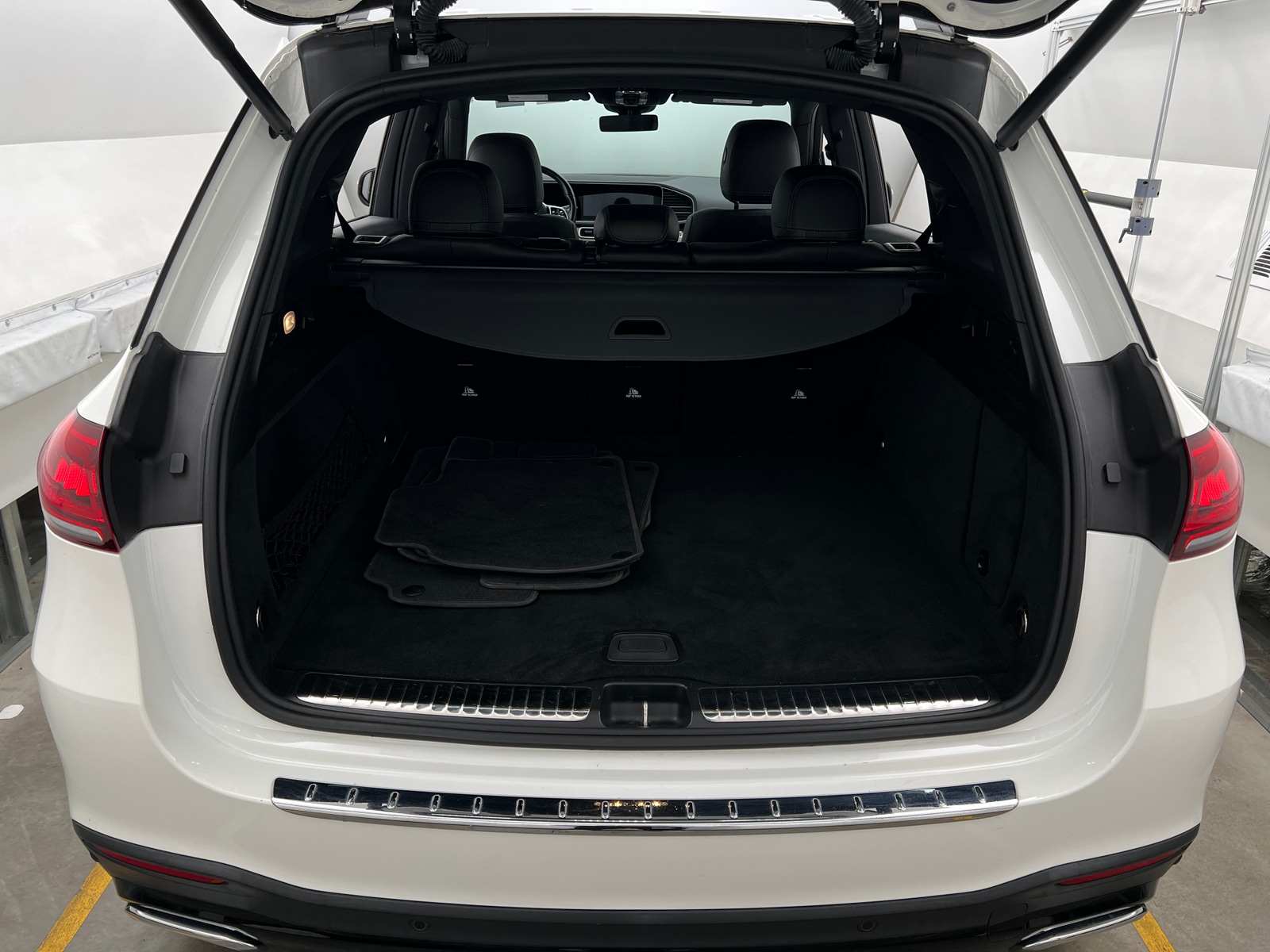 Thumbnail: 2021 Mercedes-Benz GLE - 6