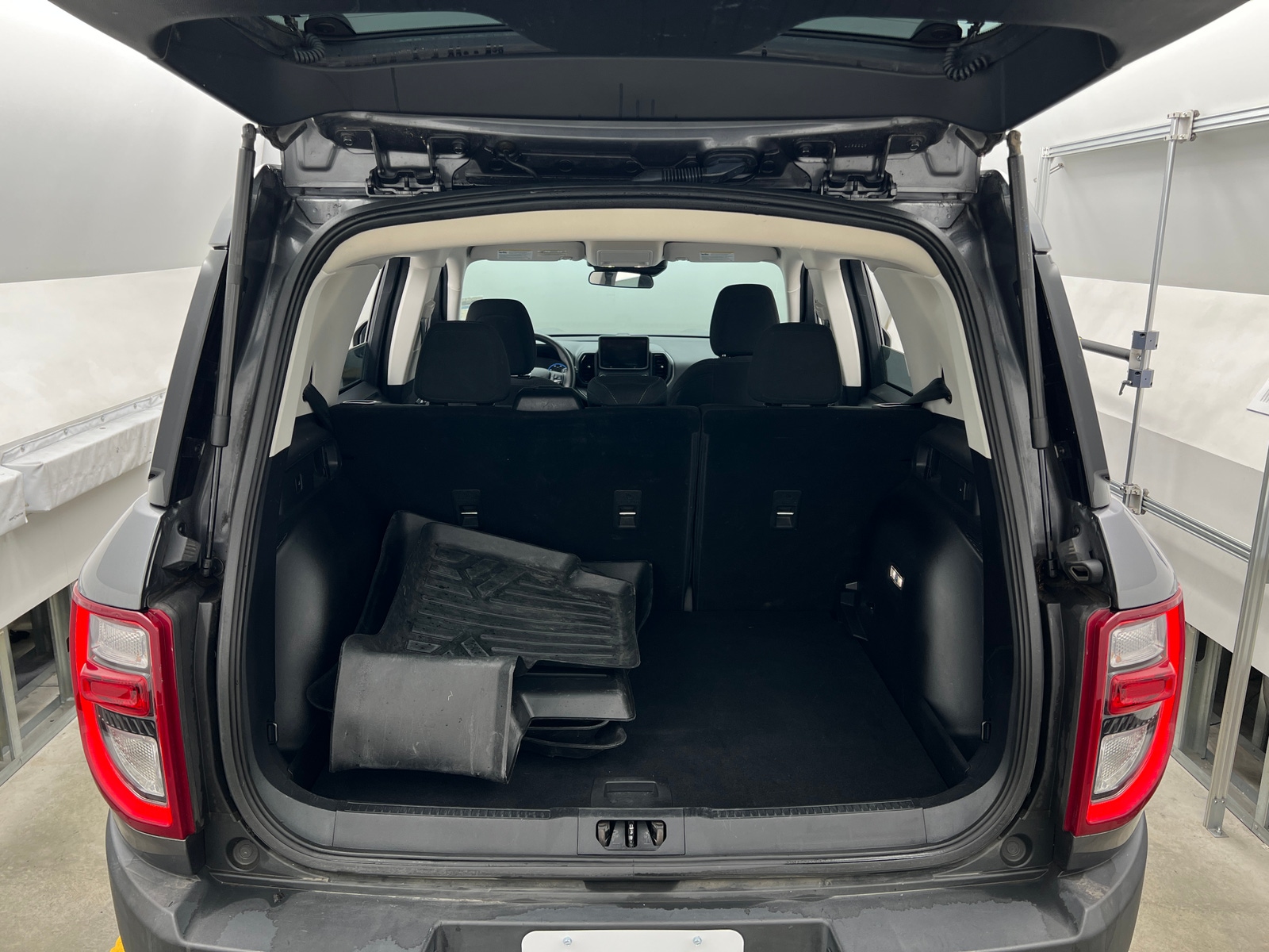 Thumbnail: 2021 Ford Bronco Sport - 7