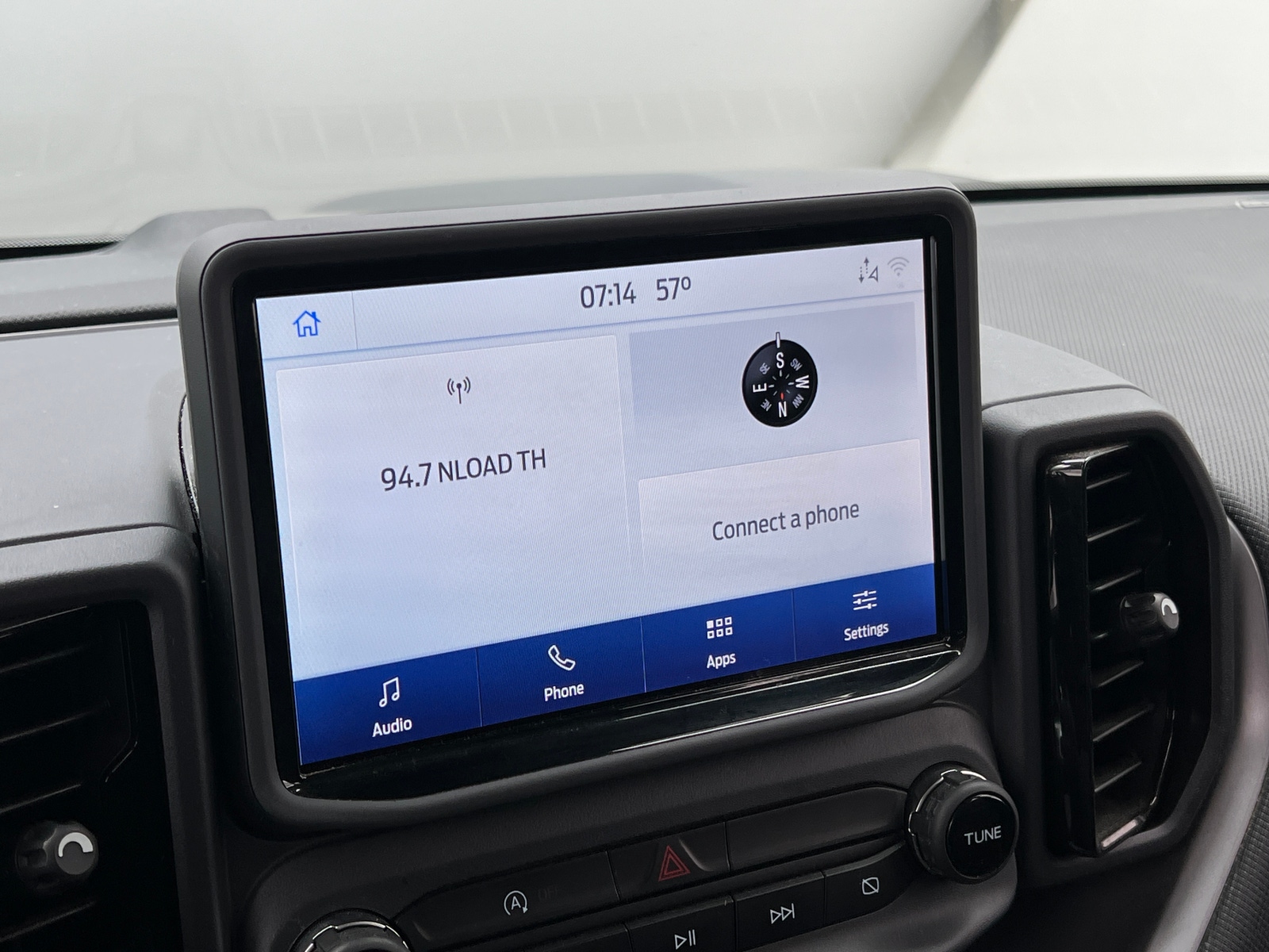 Thumbnail: 2021 Ford Bronco Sport - 4