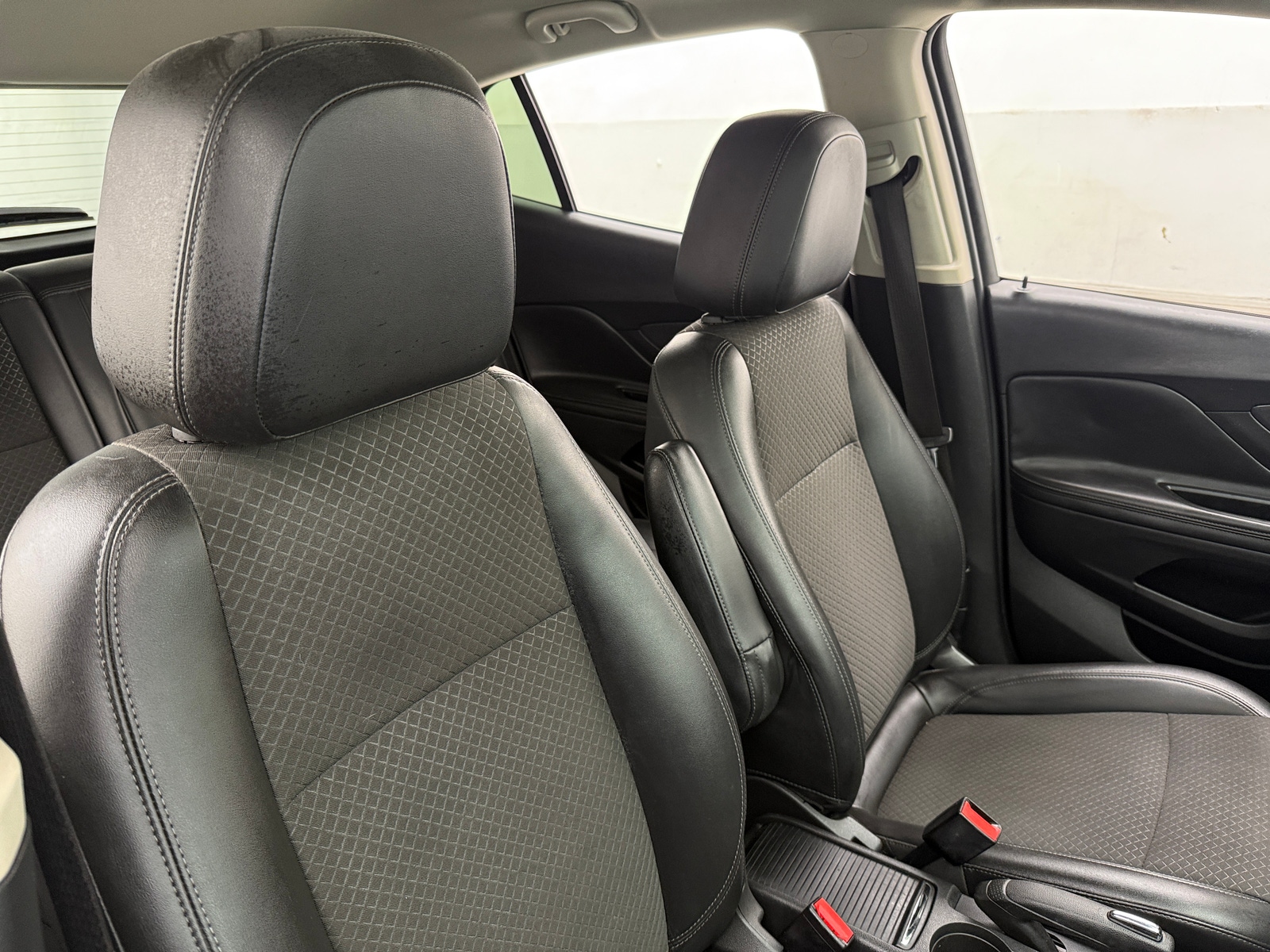 Thumbnail: 2018 Buick Encore - 2