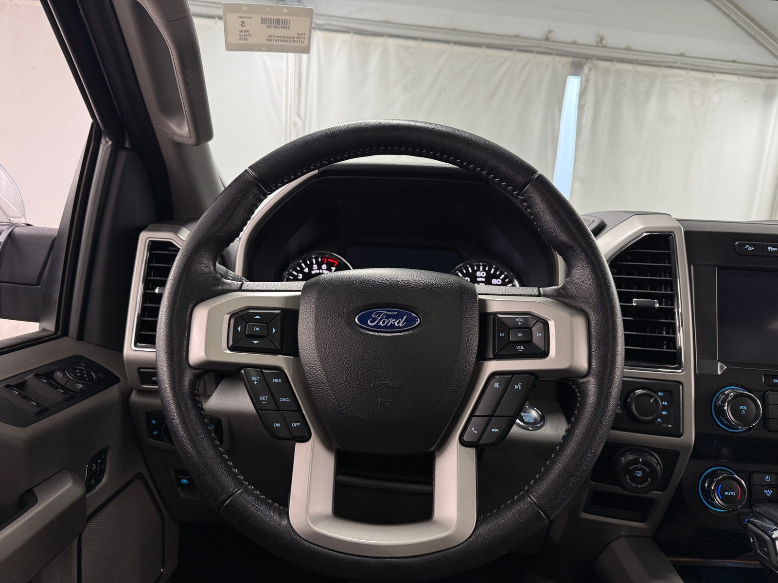 Thumbnail: 2019 Ford Econoline - 4