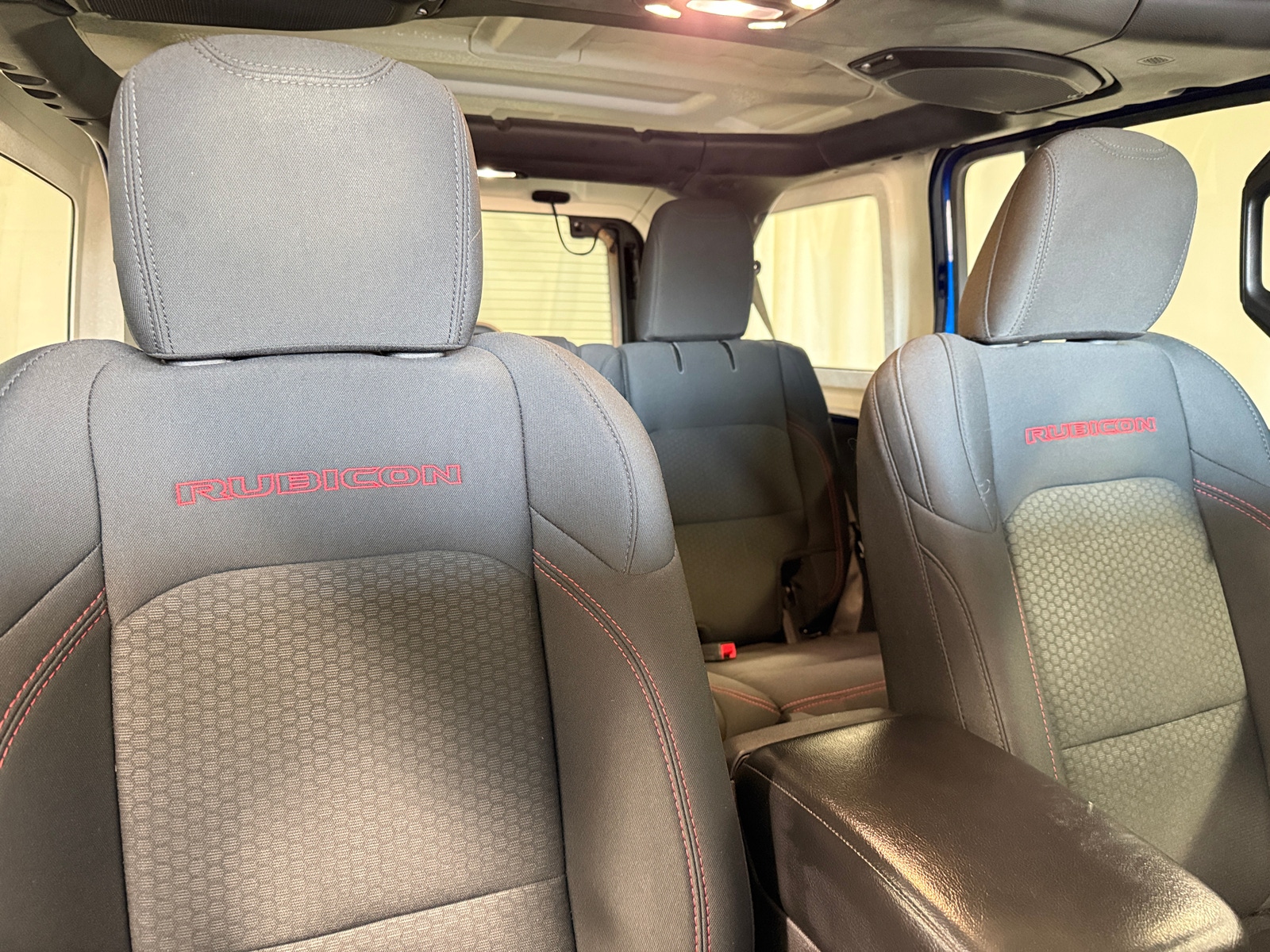 Thumbnail: 2019 Jeep Wrangler - 2