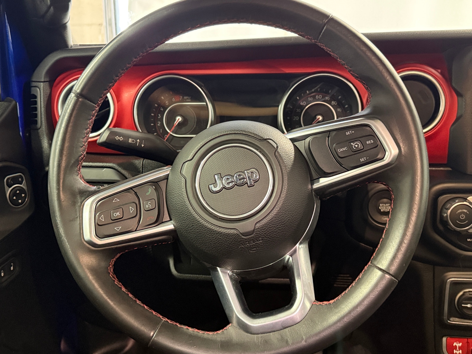 Thumbnail: 2019 Jeep Wrangler - 5