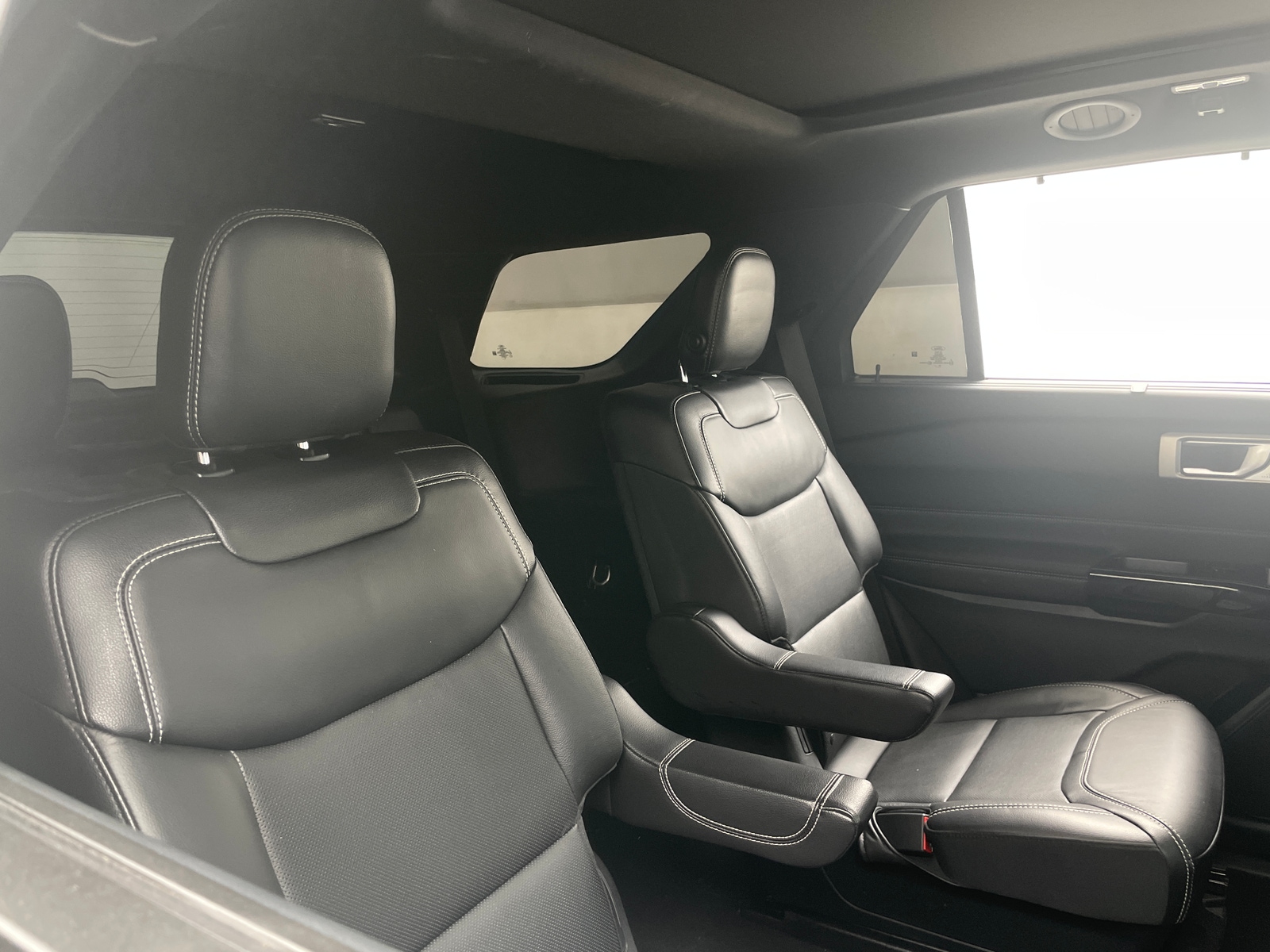 Thumbnail: 2023 Ford Explorer - 5