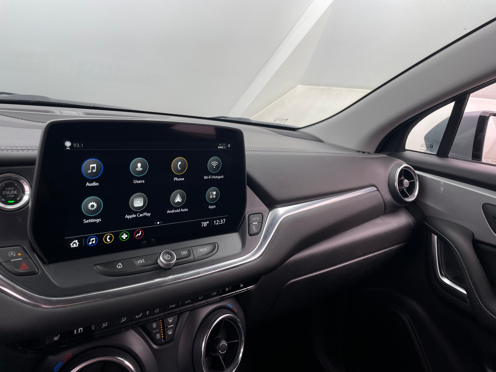 Thumbnail: 2025 Chevrolet Blazer - 4