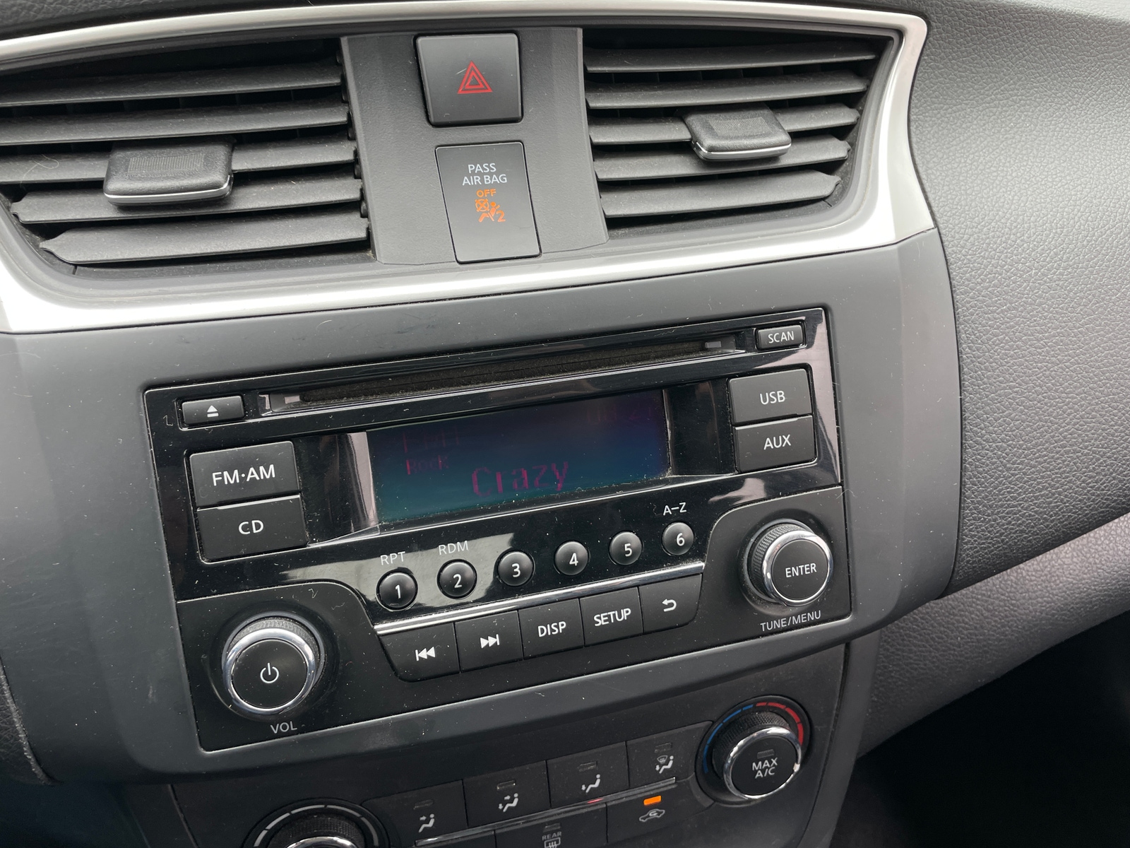 Thumbnail: 2016 Nissan Sentra - 4