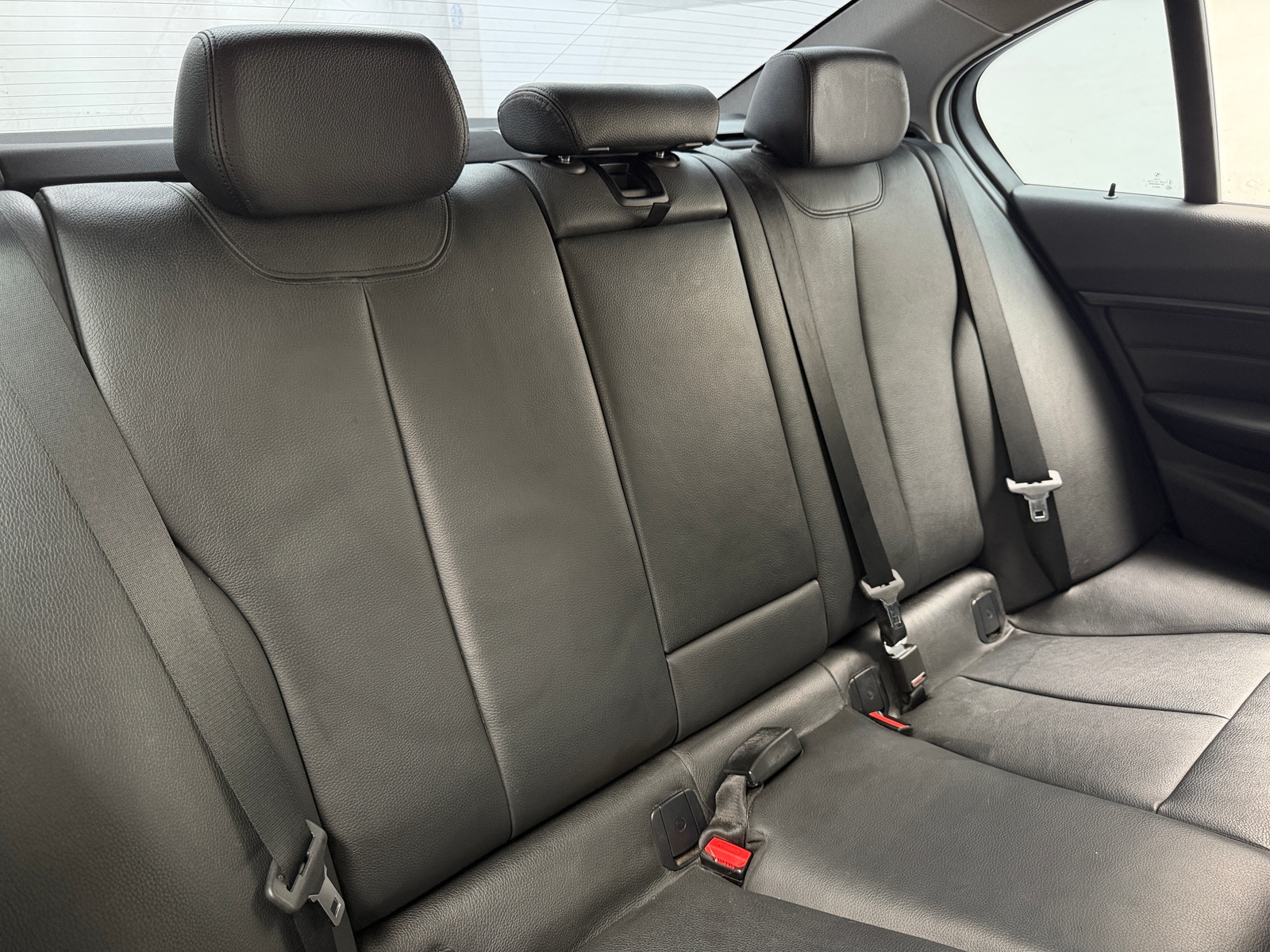 Thumbnail: 2015 BMW 3 Series - 5