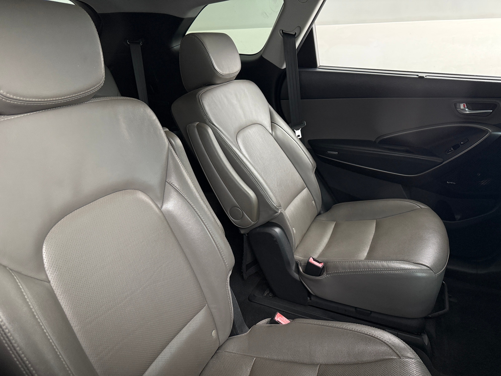 Thumbnail: 2018 Hyundai Santa Fe - 6