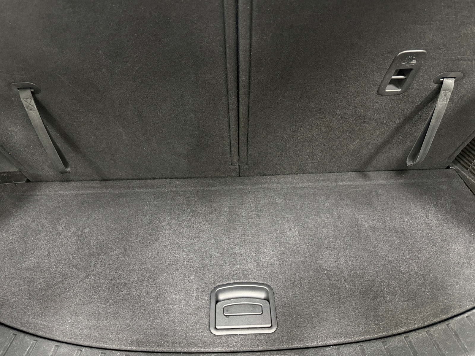 Thumbnail: 2018 Hyundai Santa Fe - 7