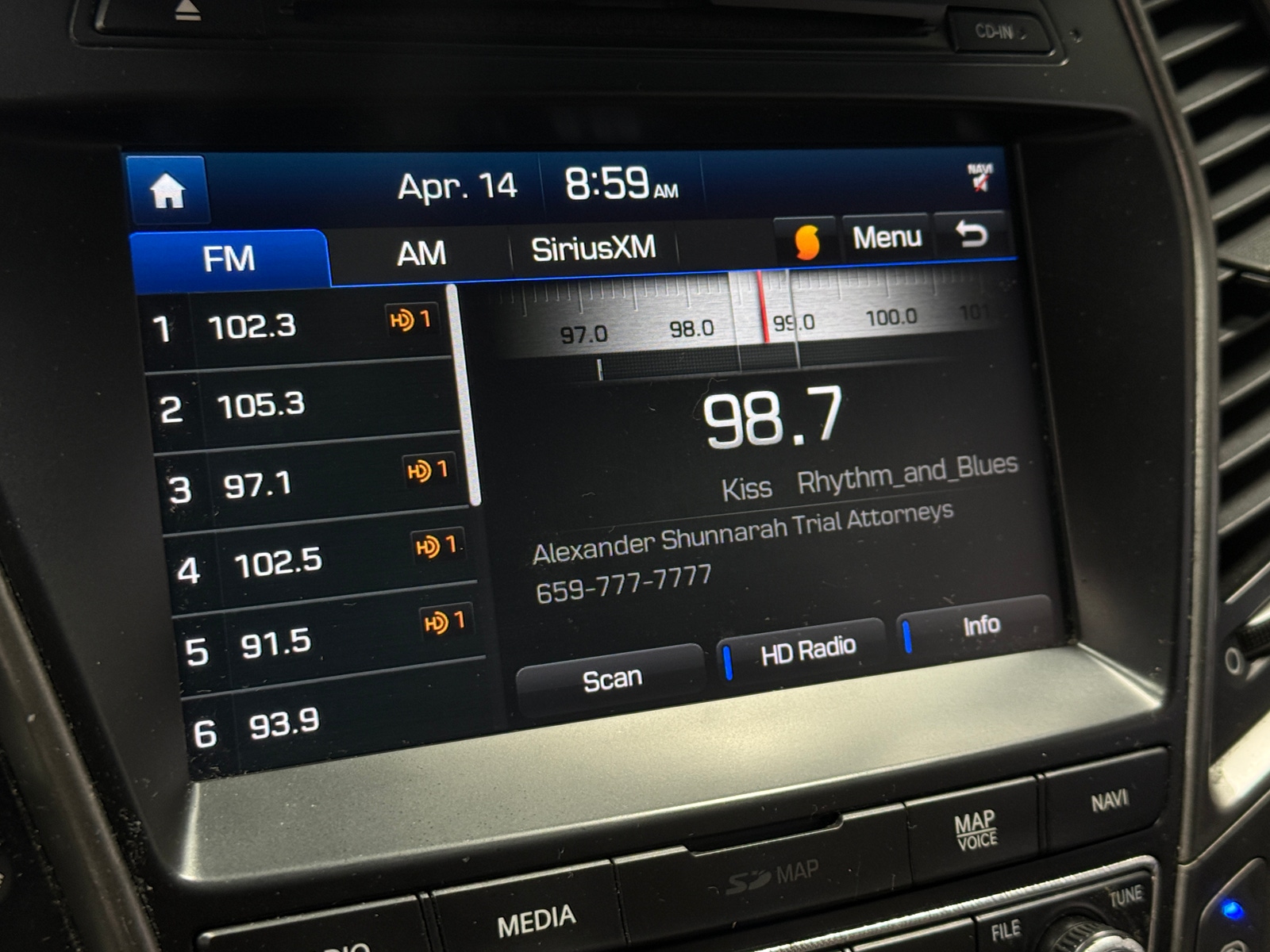 Thumbnail: 2018 Hyundai Santa Fe - 4