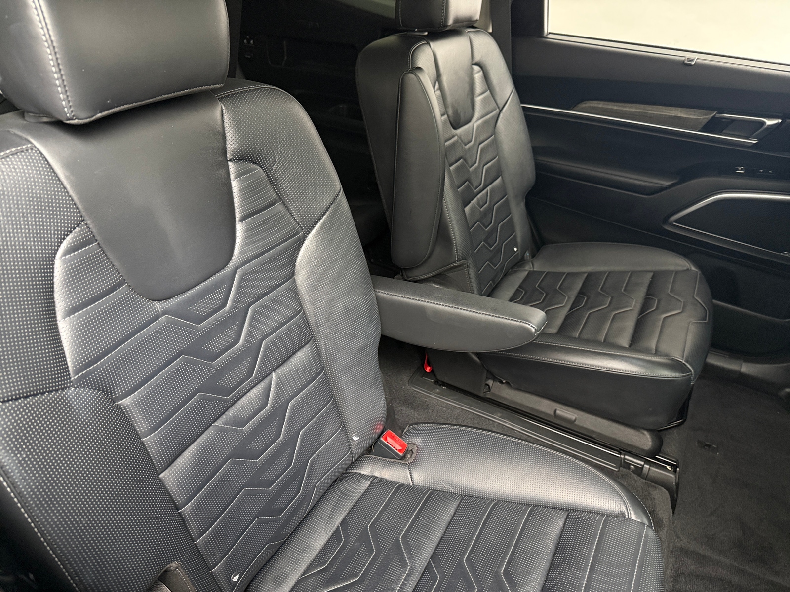 Thumbnail: 2021 Kia Telluride - 5