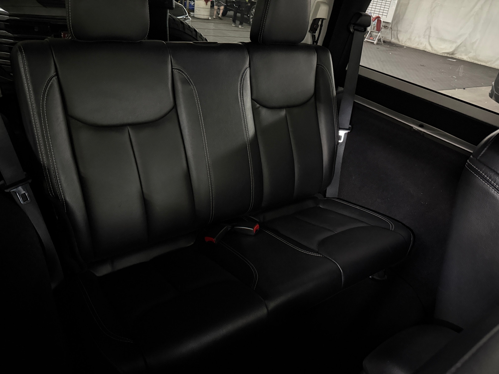 Thumbnail: 2016 Jeep Wrangler - 5