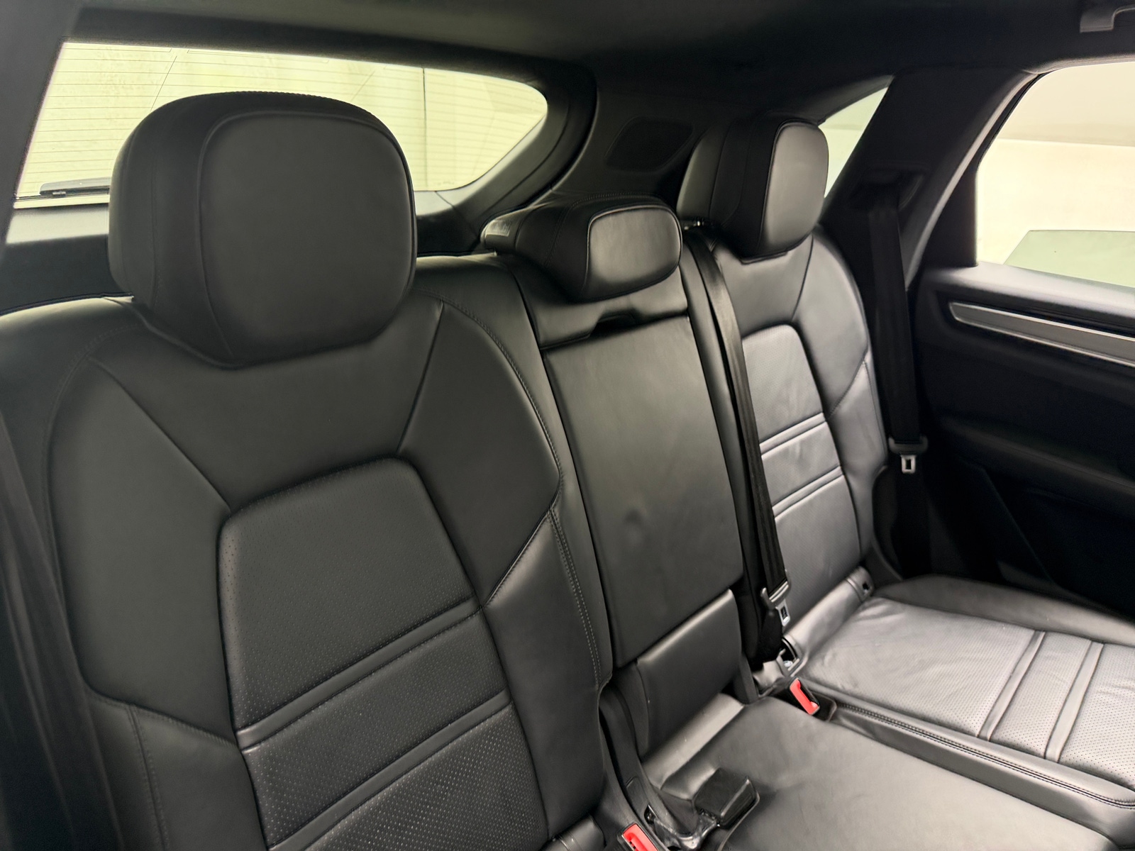 Thumbnail: 2019 Porsche Cayenne - 5