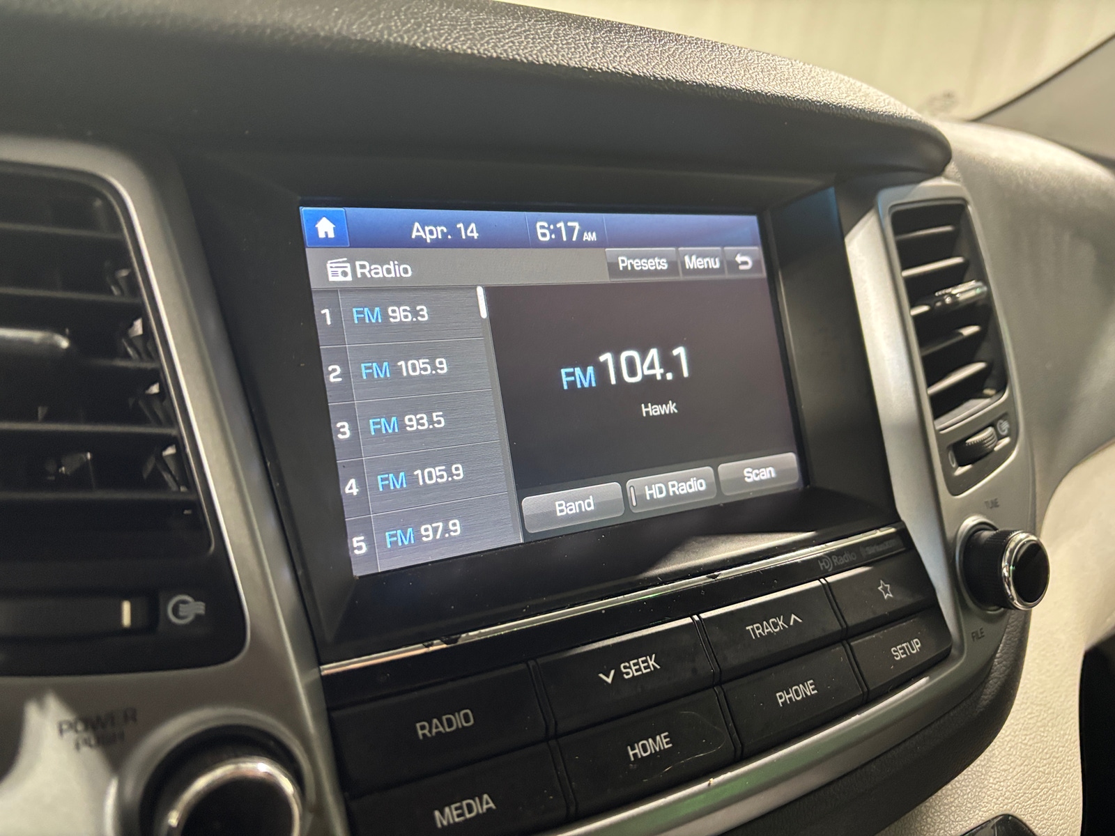 Thumbnail: 2018 Hyundai Tucson - 4