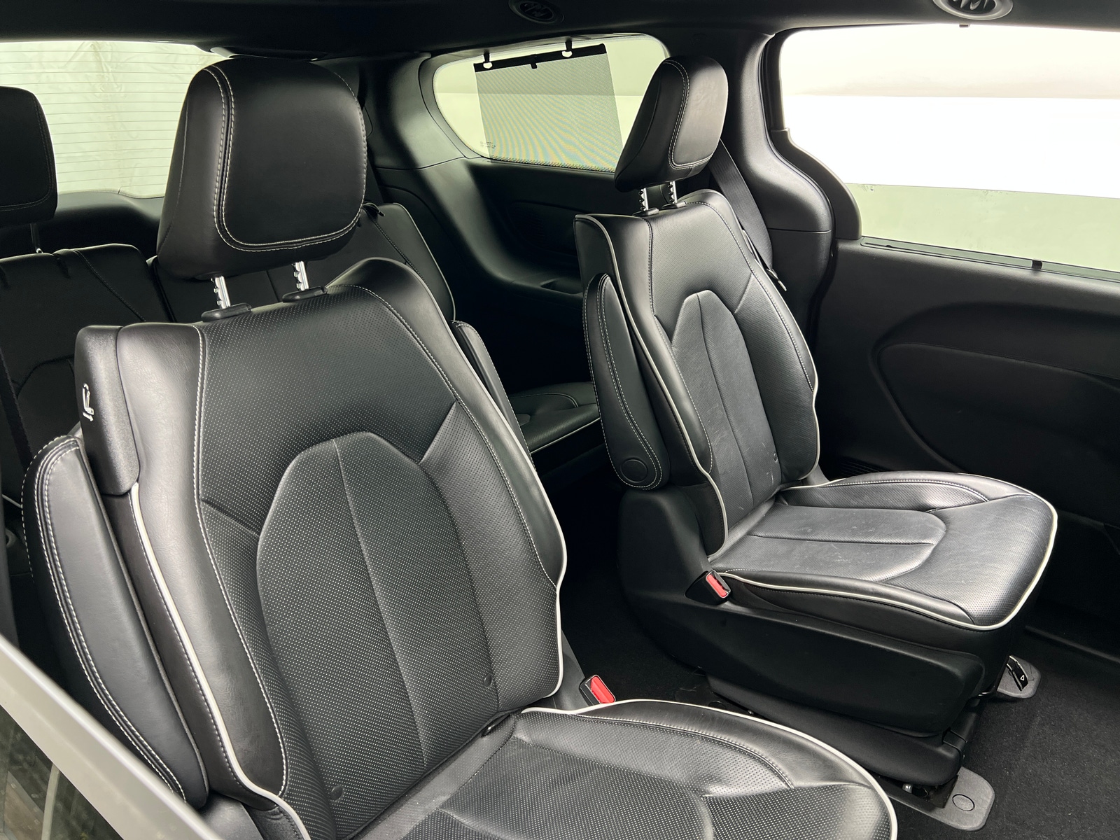 Thumbnail: 2021 Chrysler Pacifica - 5