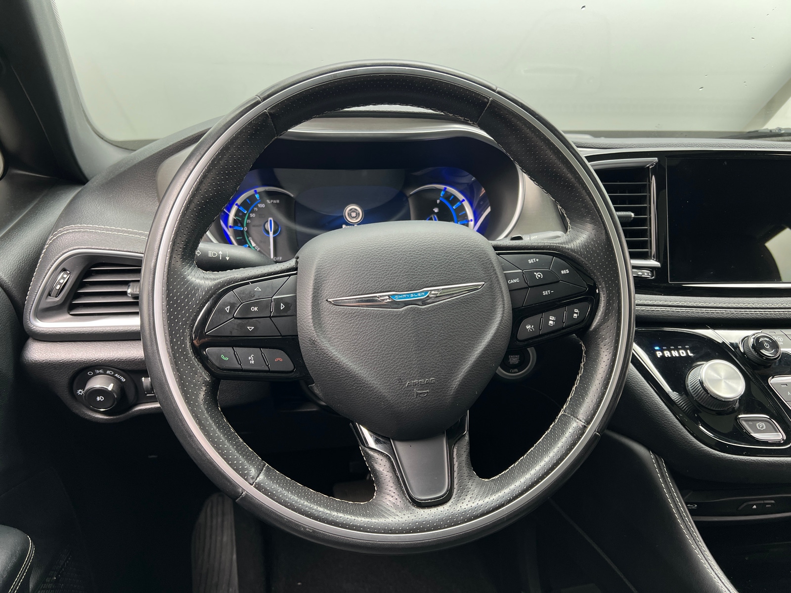 Thumbnail: 2021 Chrysler Pacifica - 4