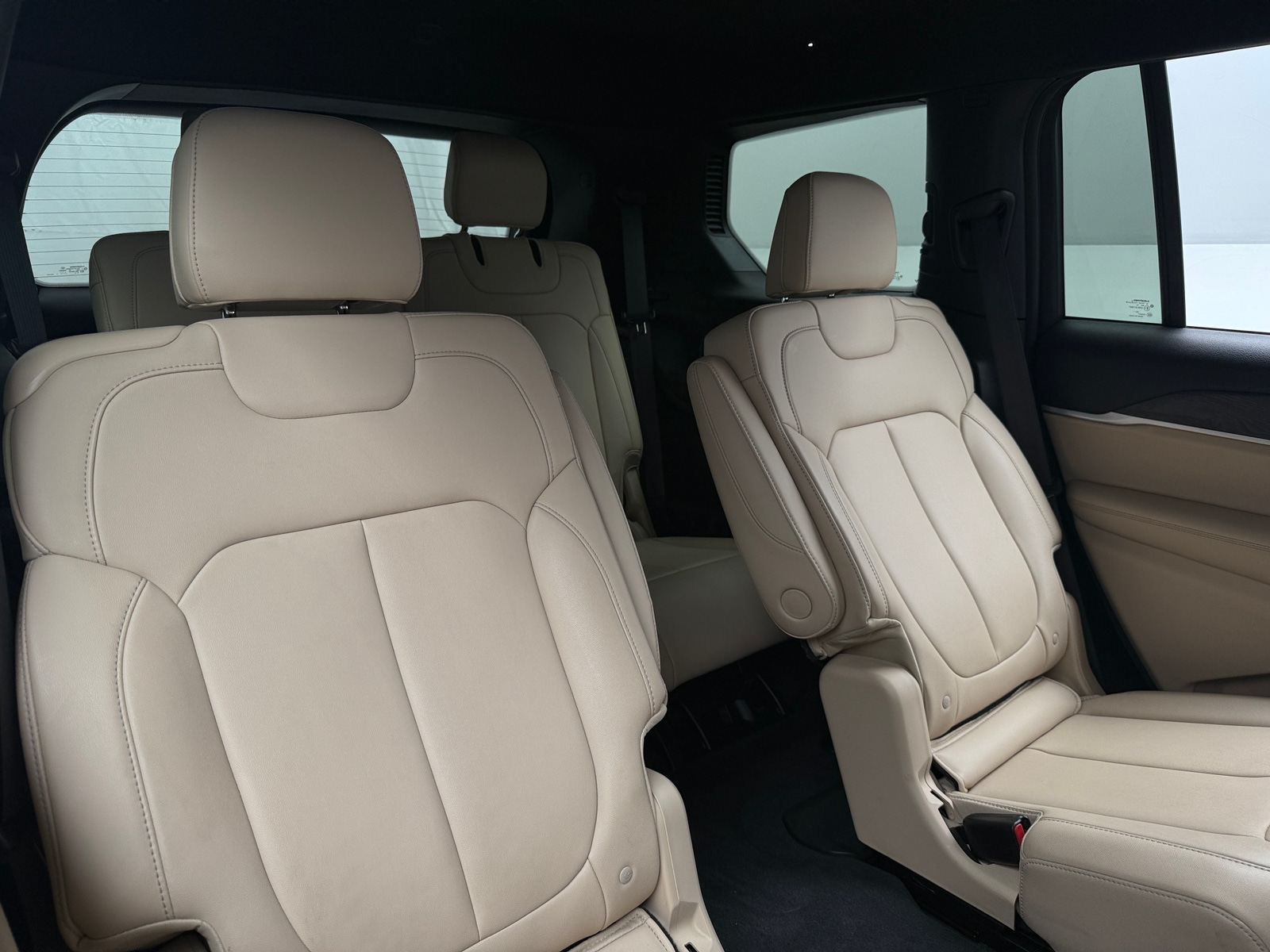 Thumbnail: 2023 Jeep Grand Cherokee L - 5