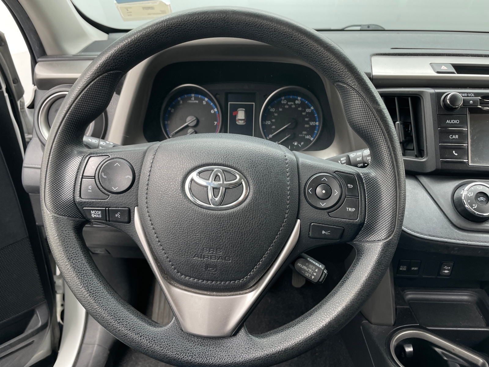 Thumbnail: 2018 Toyota RAV4 - 5