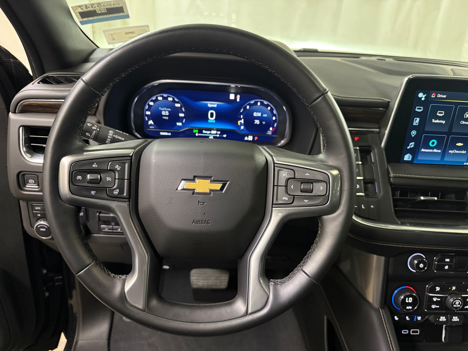 Thumbnail: 2023 Chevrolet Tahoe - 4