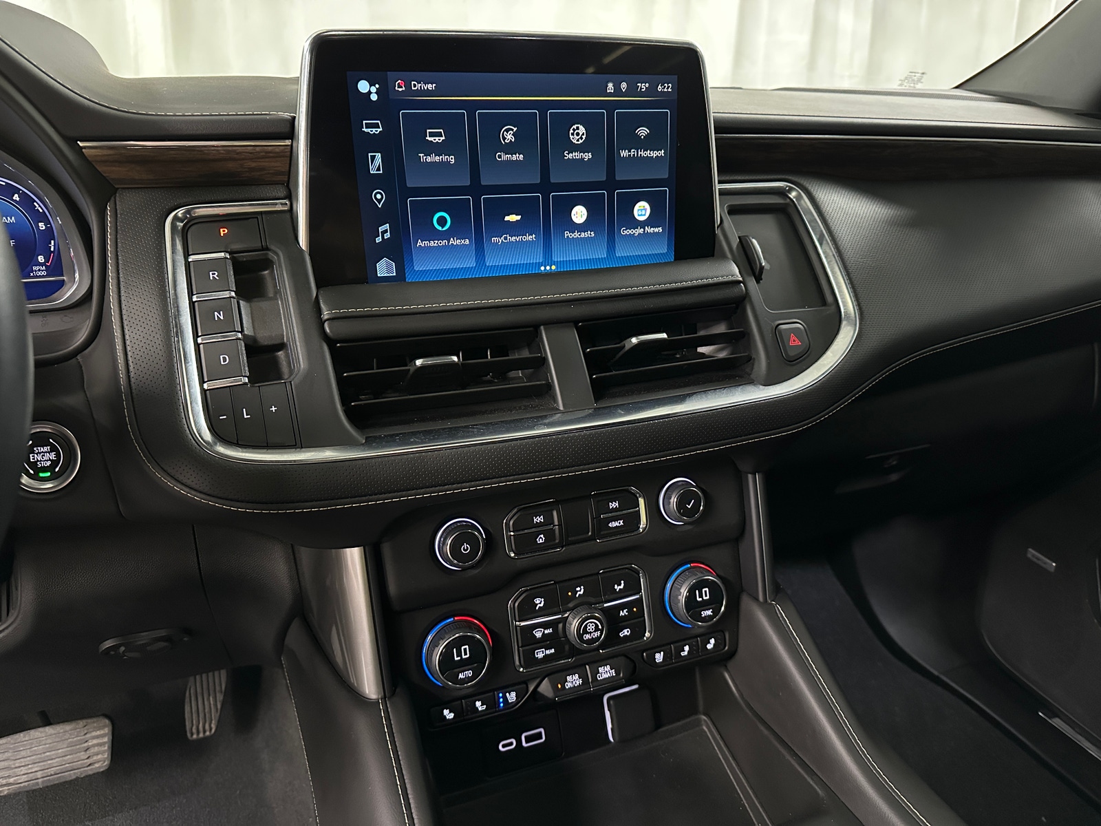 Thumbnail: 2023 Chevrolet Tahoe - 3