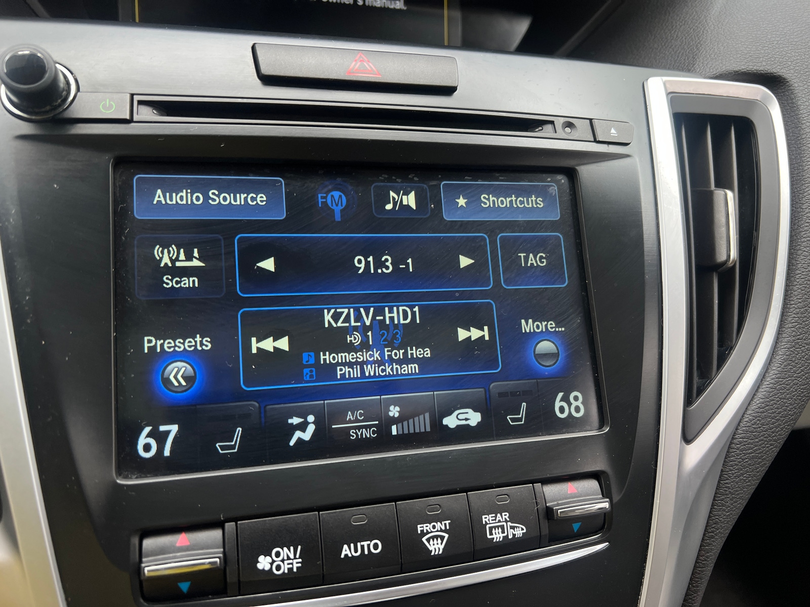 Thumbnail: 2015 Acura TLX - 3