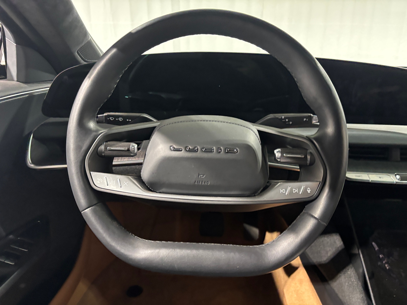 Thumbnail: 2023 Lucid Air - 4