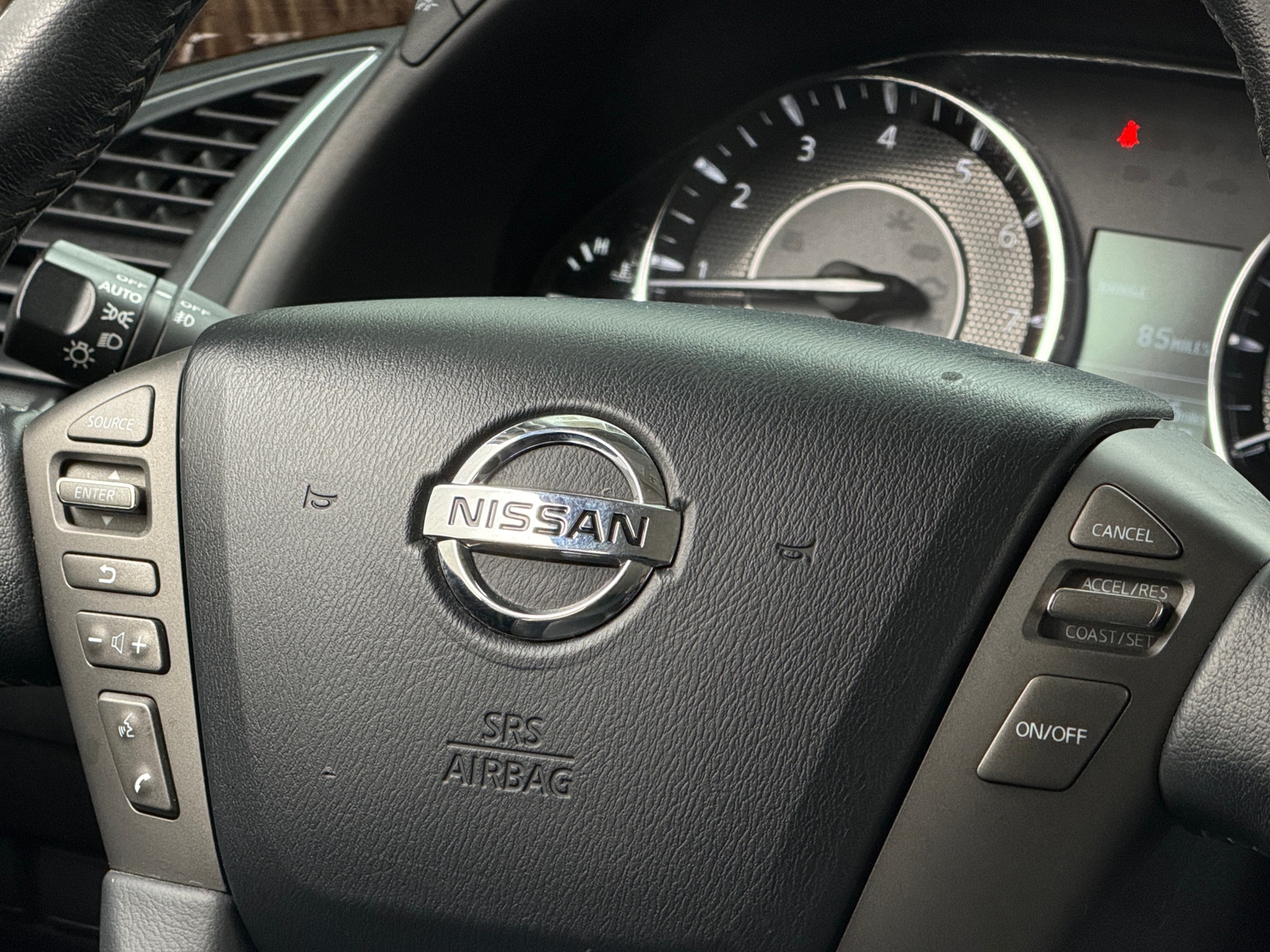 Thumbnail: 2018 Nissan Armada - 4