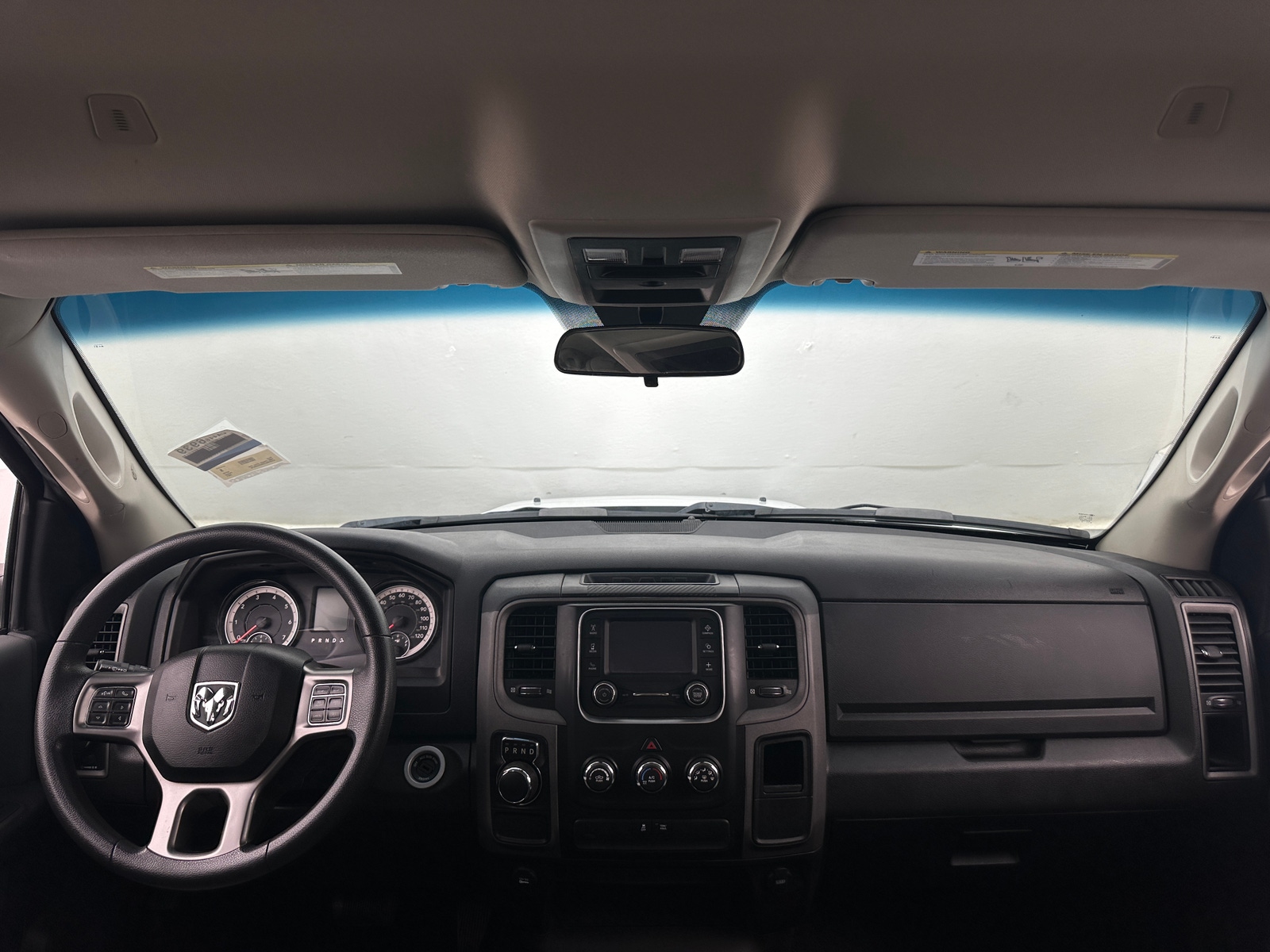 Thumbnail: 2021 RAM 1500 Classic - 3