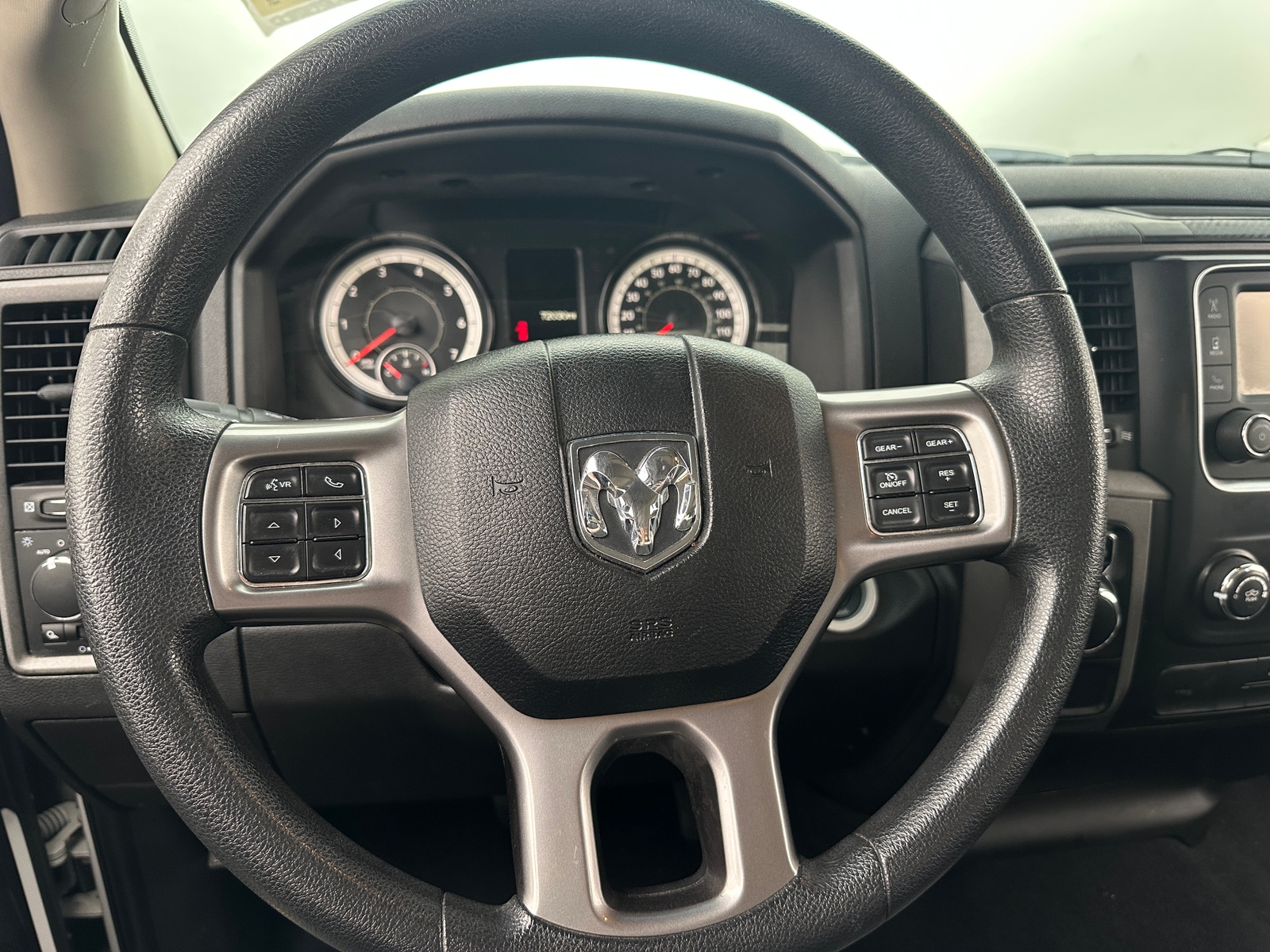 Thumbnail: 2021 RAM 1500 Classic - 5