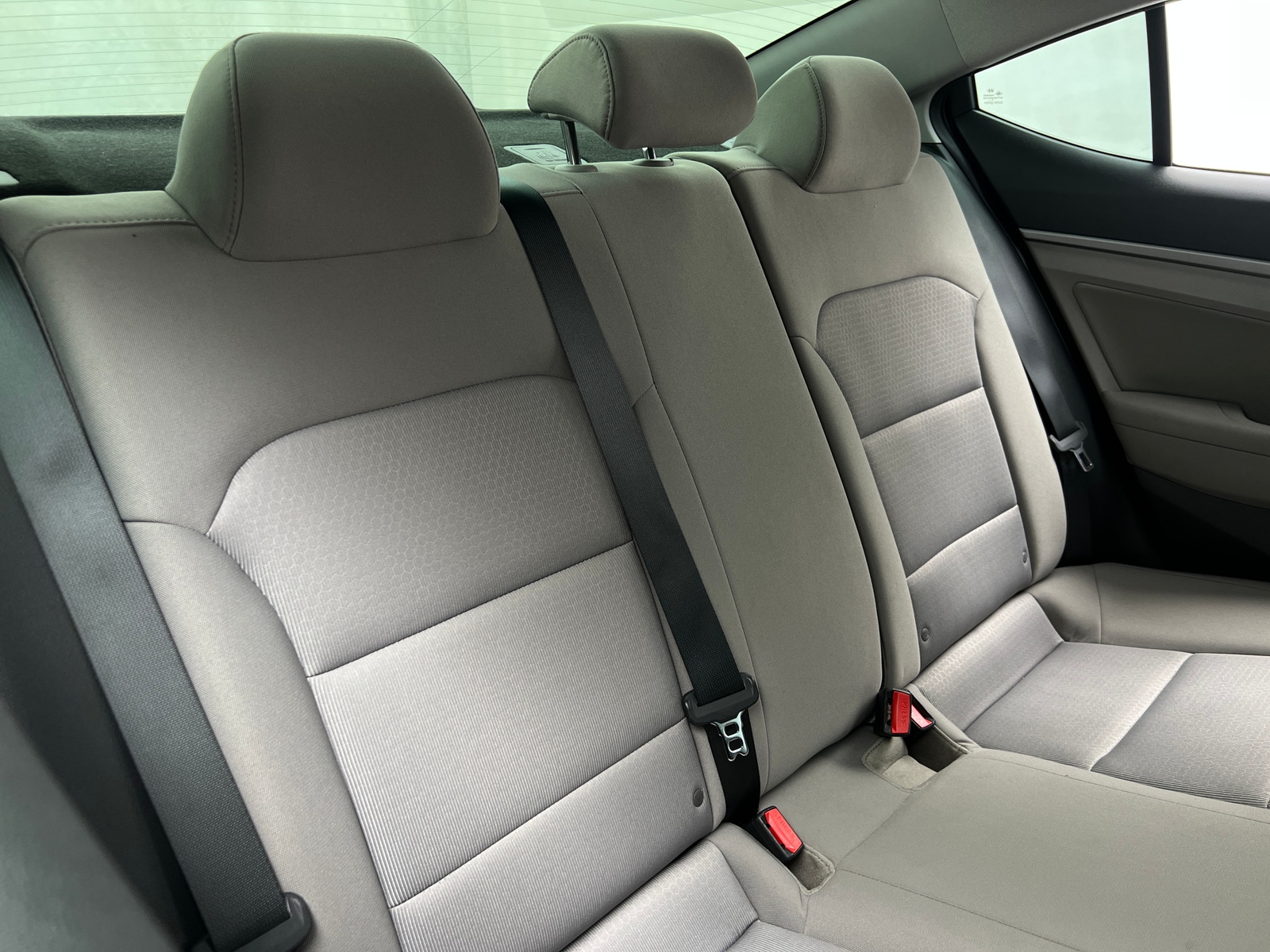 Thumbnail: 2018 Hyundai Elantra - 6