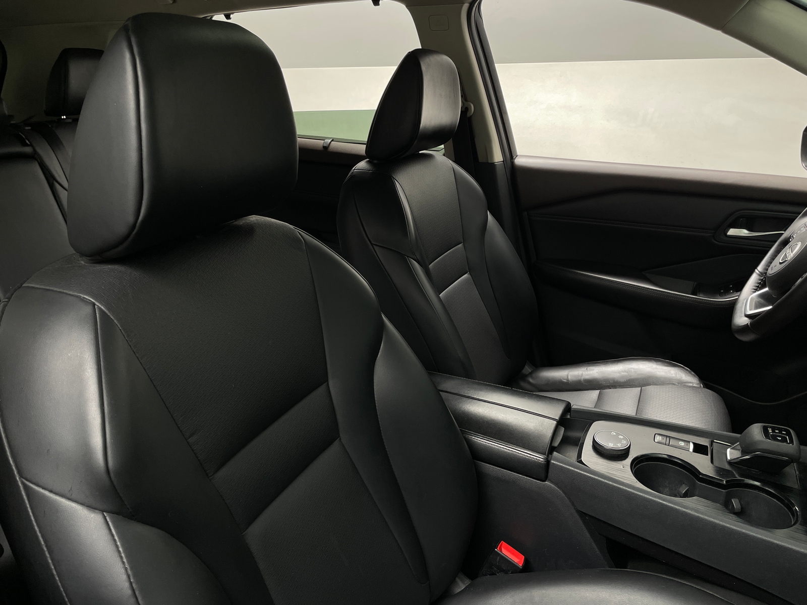 Thumbnail: 2023 Nissan Rogue - 2