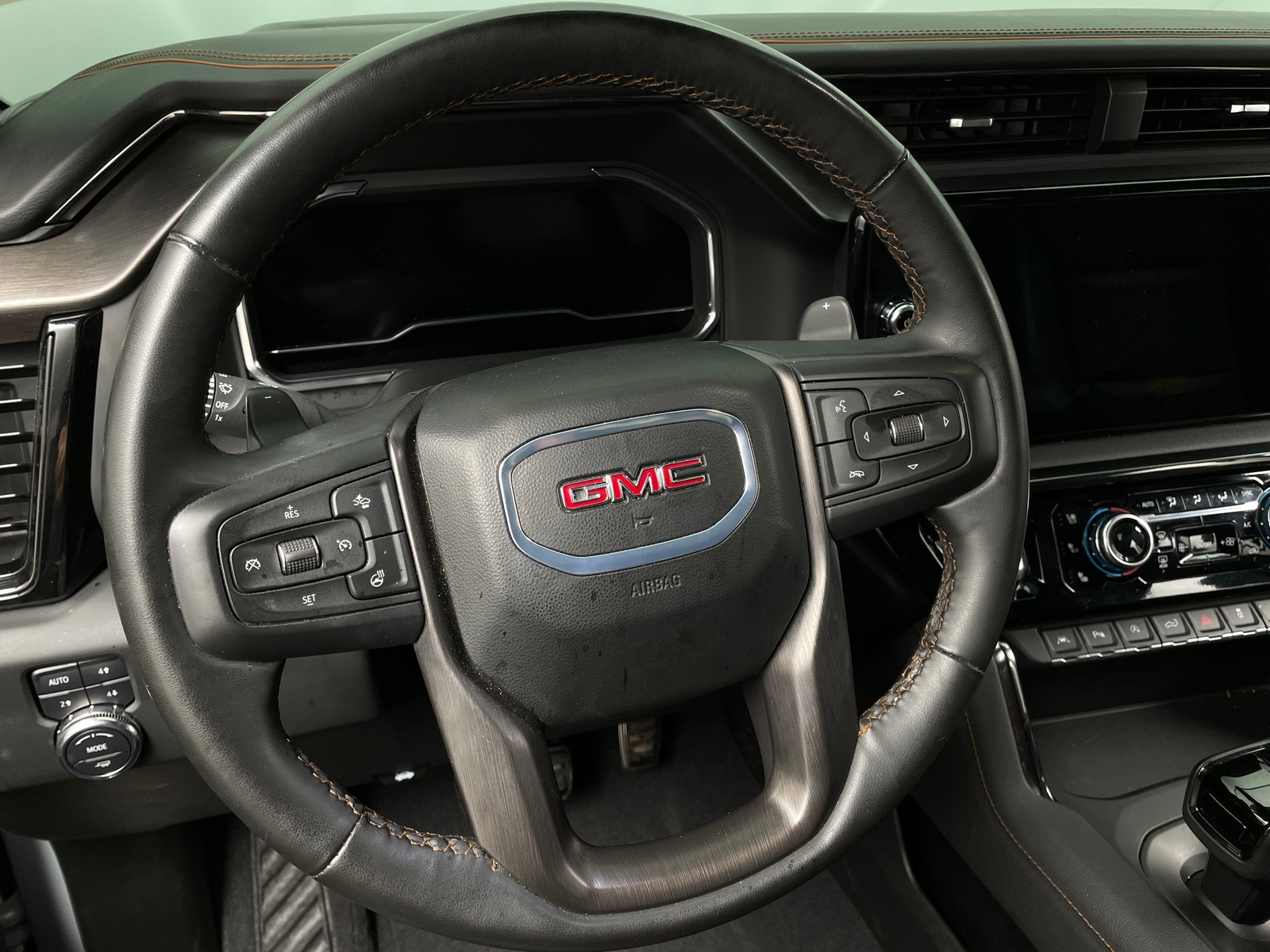 Thumbnail: 2024 GMC Sierra 1500 - 4