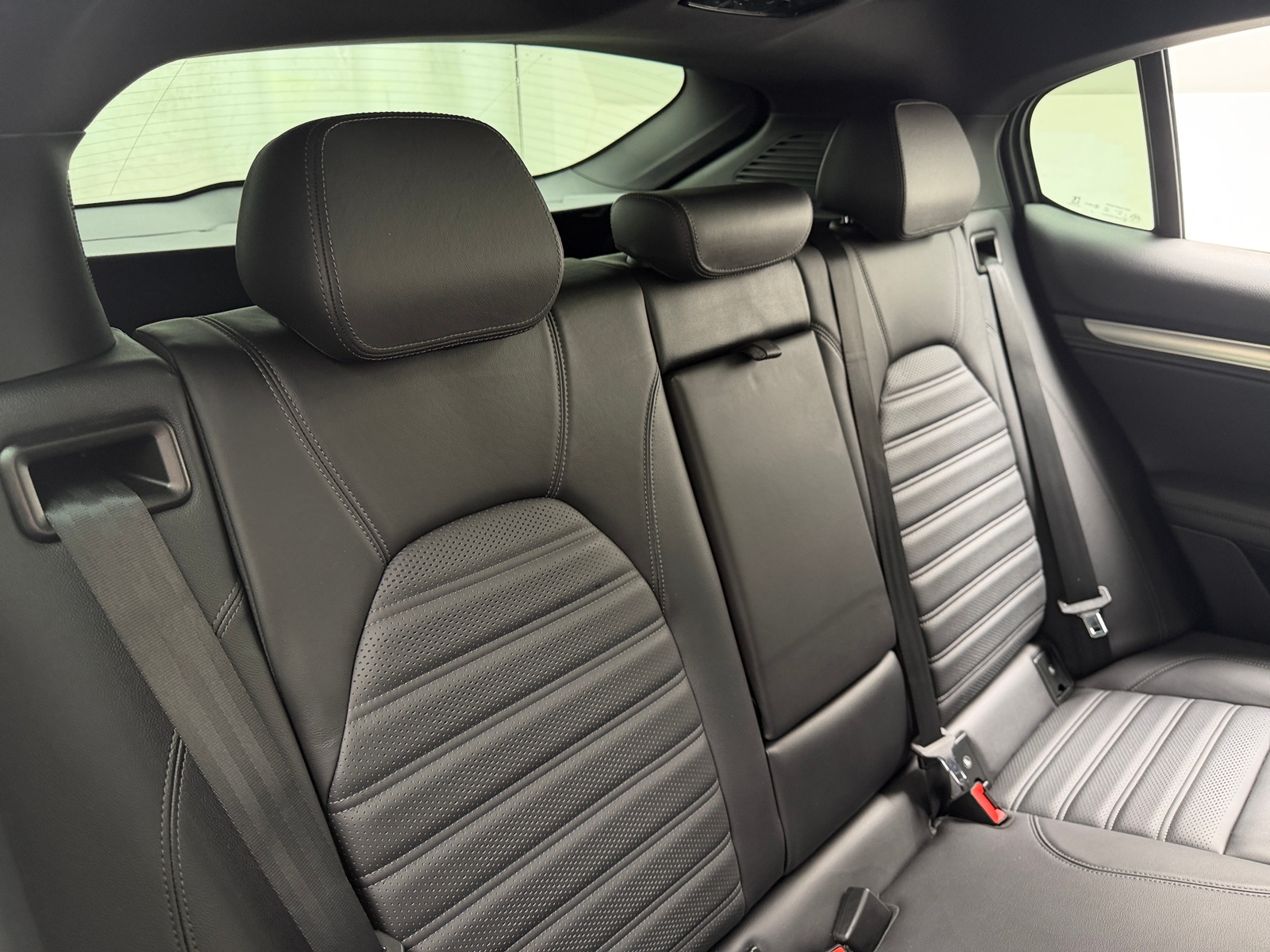 Thumbnail: 2020 Alfa Romeo Stelvio - 5