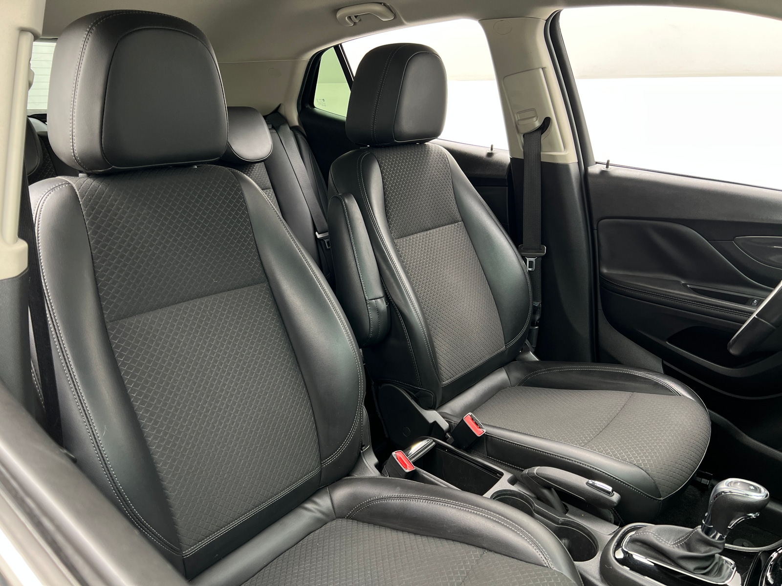 Thumbnail: 2021 Buick Encore - 2