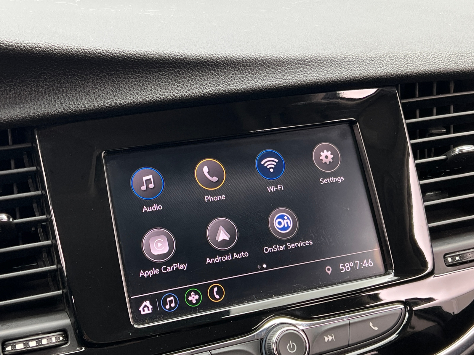 Thumbnail: 2021 Buick Encore - 4