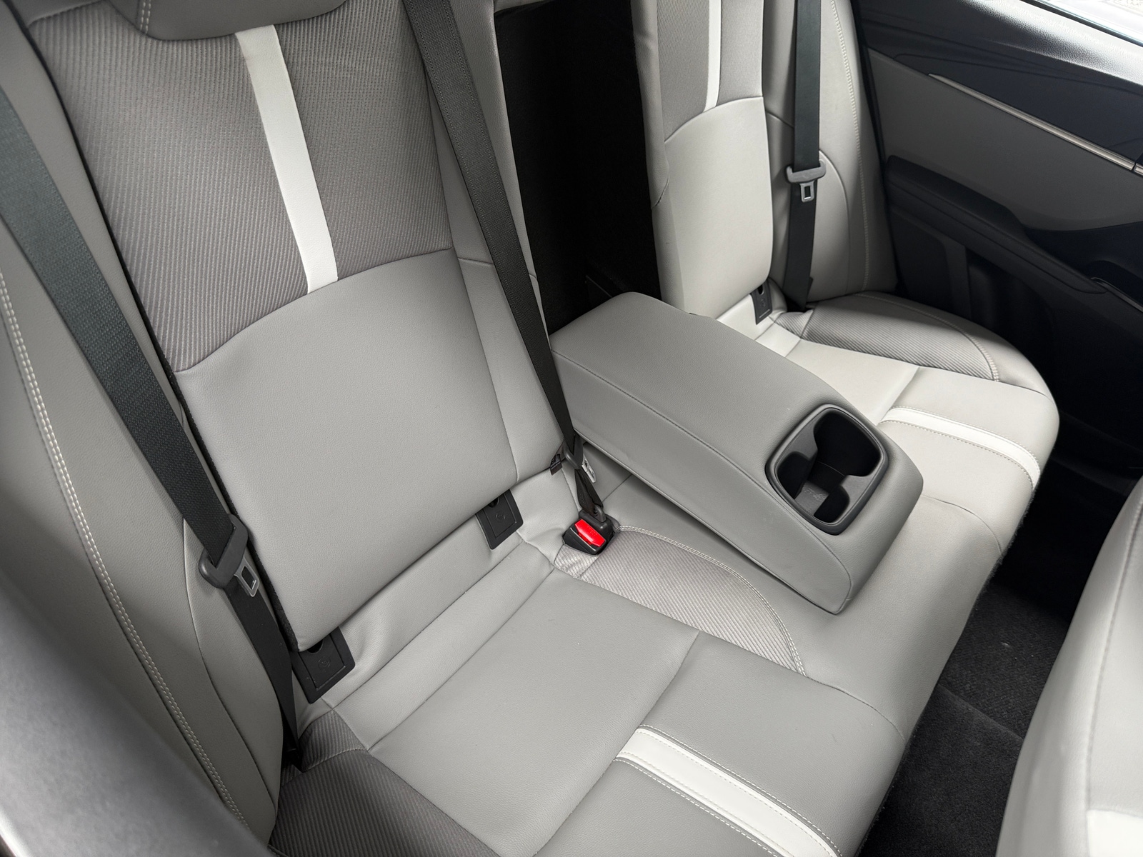 Thumbnail: 2025 Toyota Camry - 6