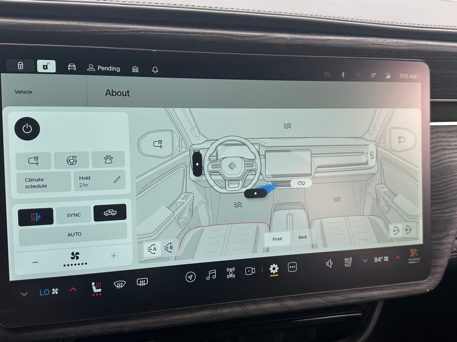 Thumbnail: 2022 Rivian R1T - 3