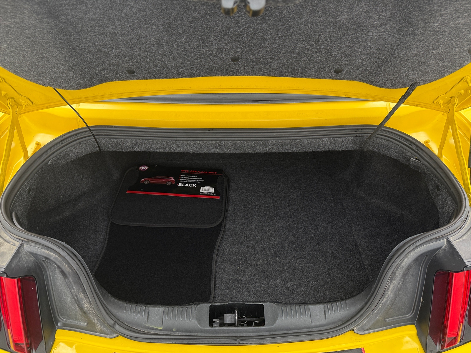 Thumbnail: 2016 Ford Mustang - 7