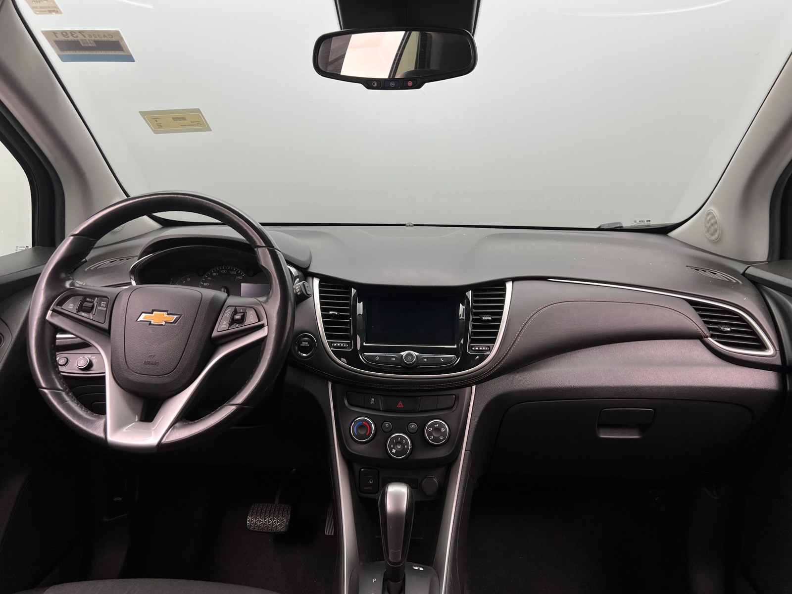 Thumbnail: 2019 Chevrolet Trax - 3