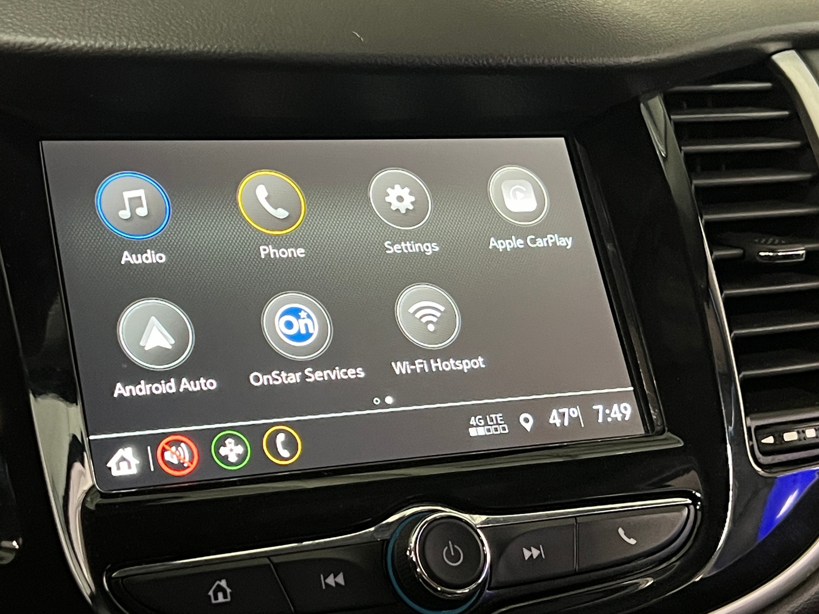 Thumbnail: 2019 Chevrolet Trax - 4