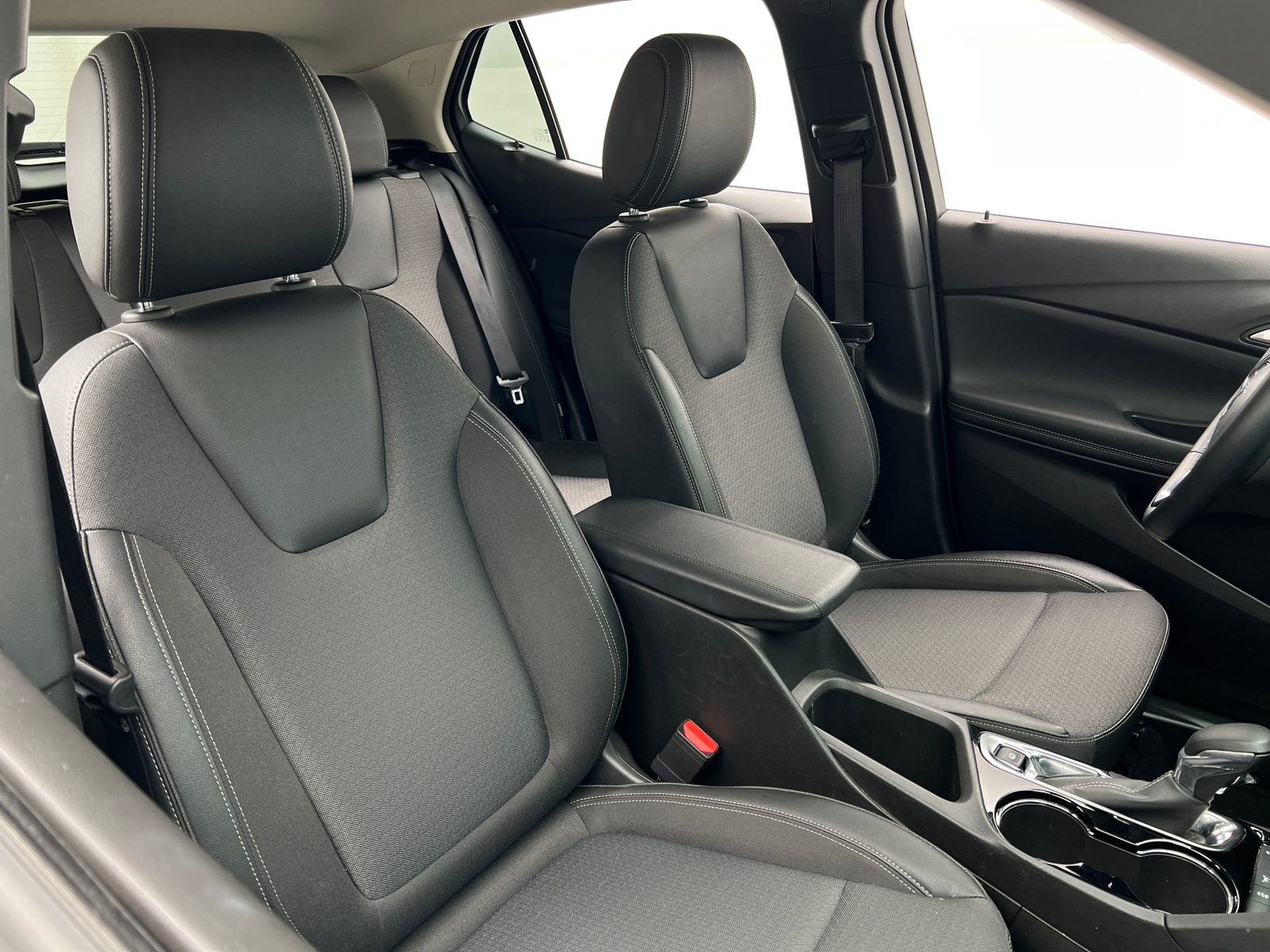 Thumbnail: 2025 Buick Encore GX - 2